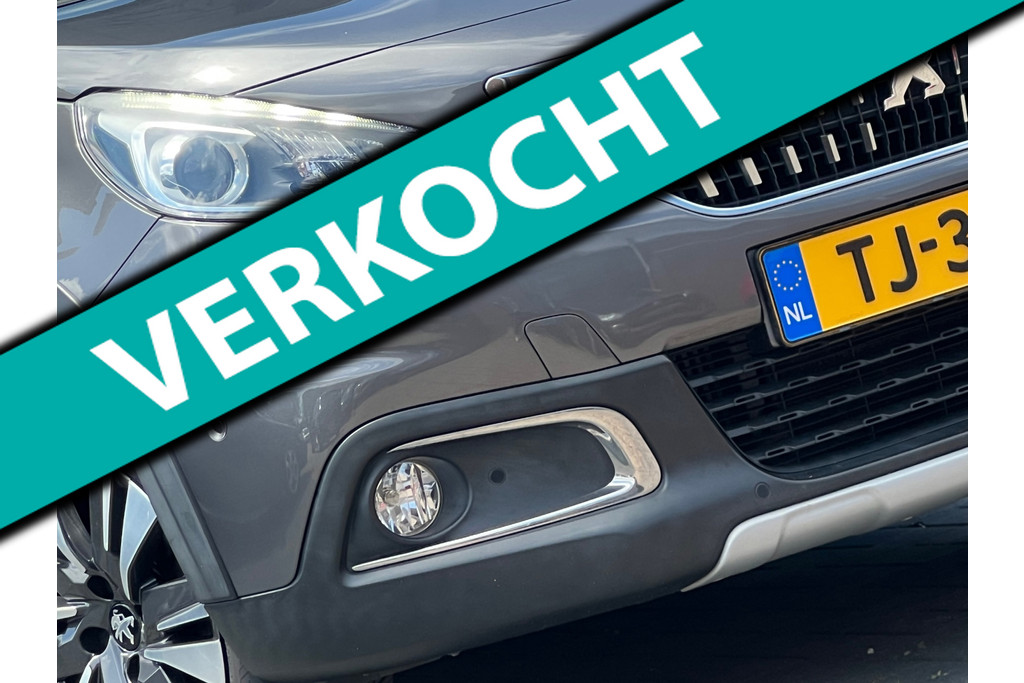 Peugeot 2008 1.2 PureTech Allure 110pk Automaat - Gris Platinium - Panorama/Cruise/Clima