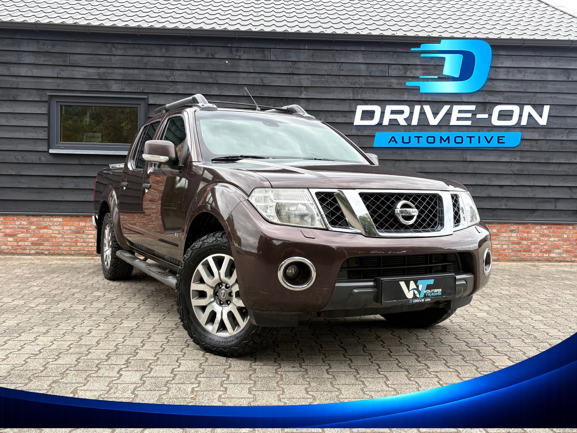 Nissan Navara 3.0 V6 - 5 pers - Leder - 4x4 - 3500kg trekken