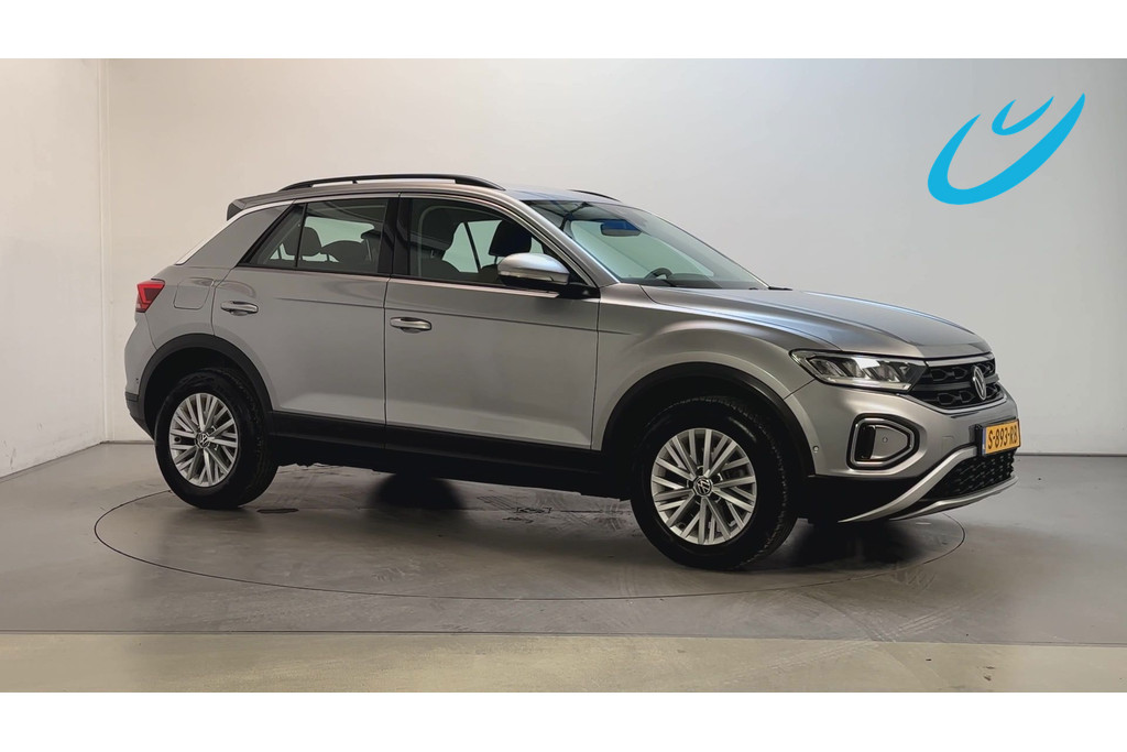 Volkswagen T-Roc 1.5 TSI 150pk DSG Life Navigatie Trekhaak Parkeersensoren App-Connect DAB+