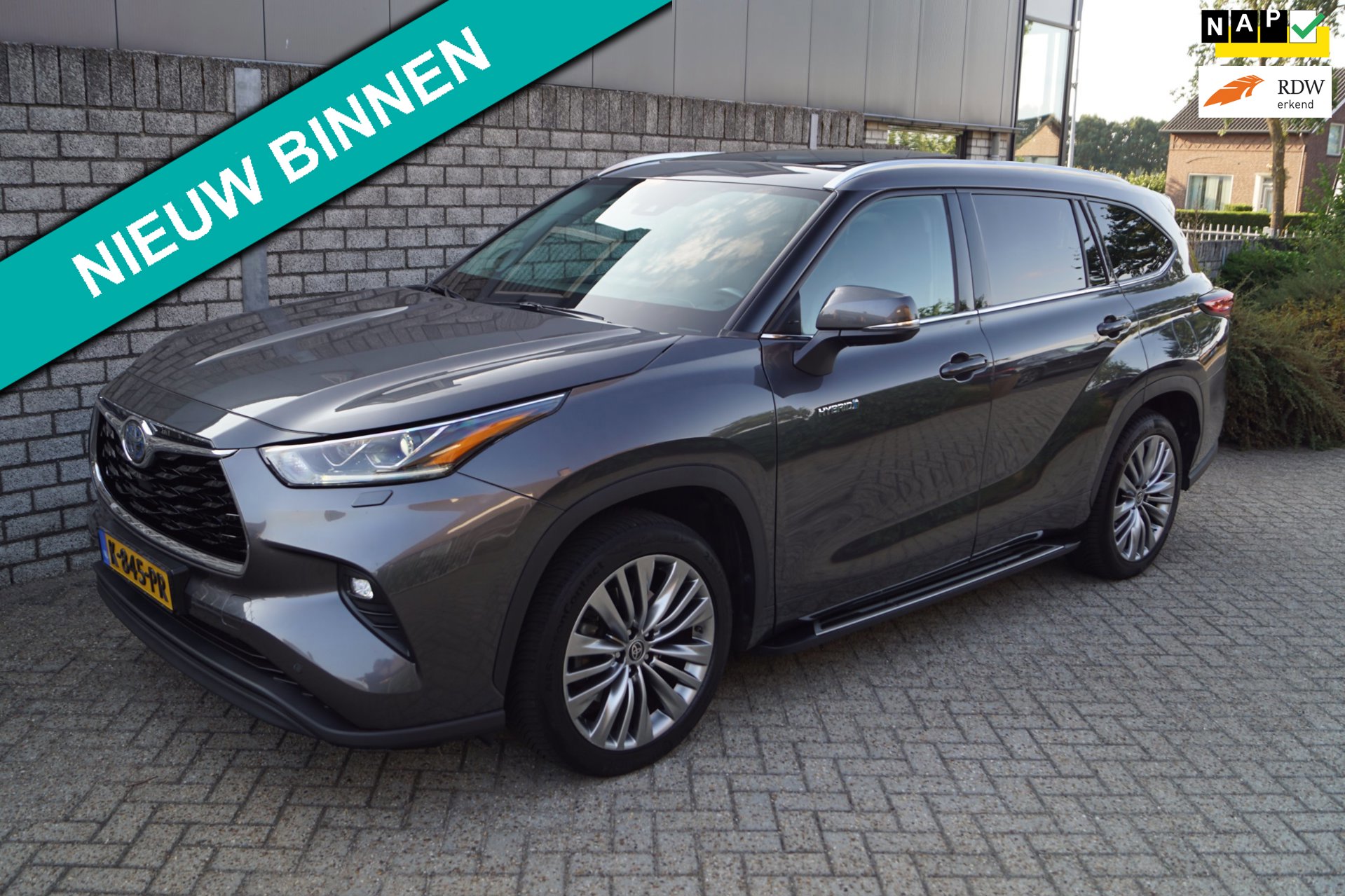 Toyota Highlander 2.5 AWD Hybrid Executive Autom Panodak 7Pers Leder Navi Camera Clima Adaptieve Cruise 2x PDC LMV 20 Trekh ENZ