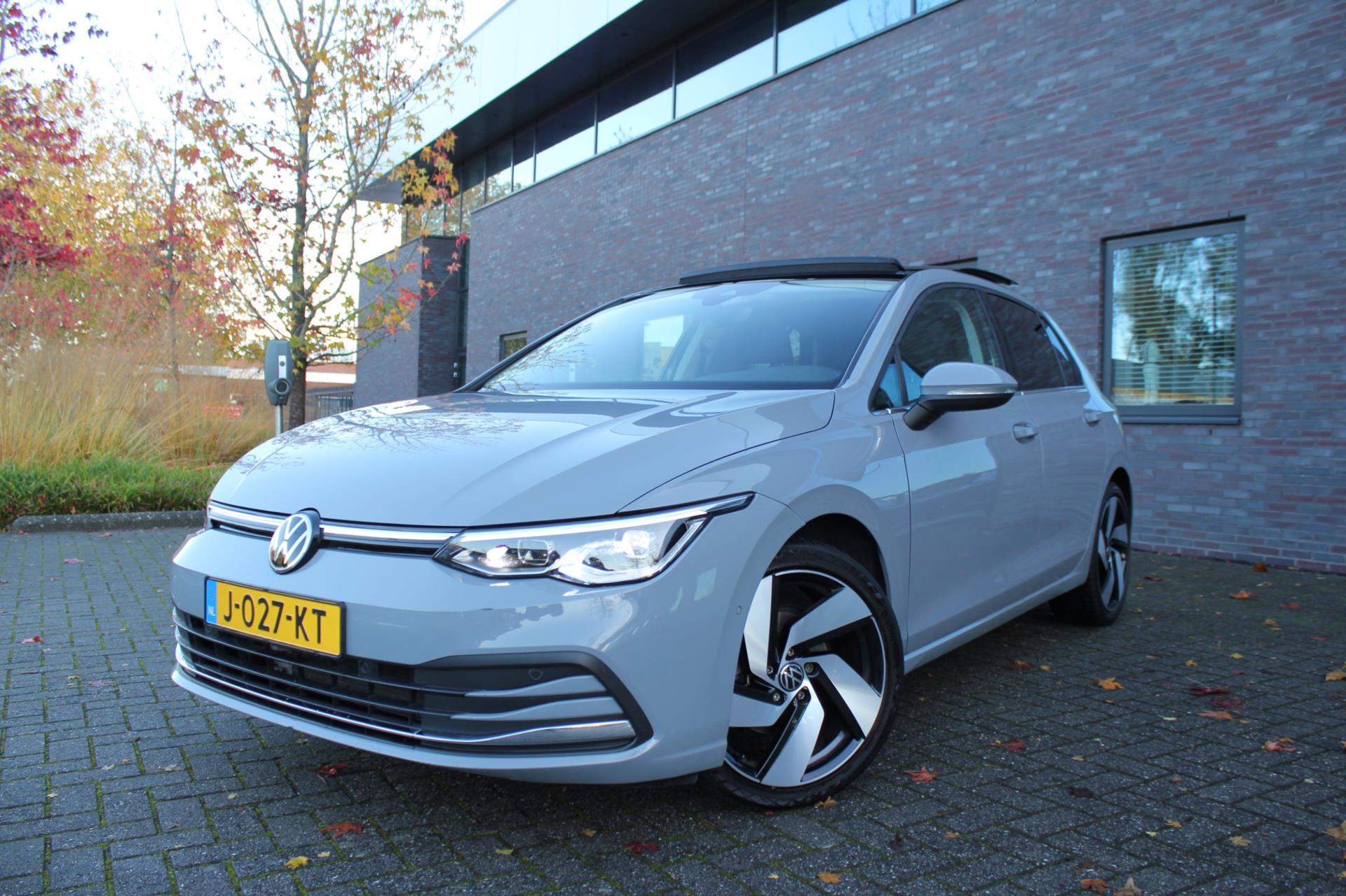 Volkswagen Golf 1.5 eTSI Style