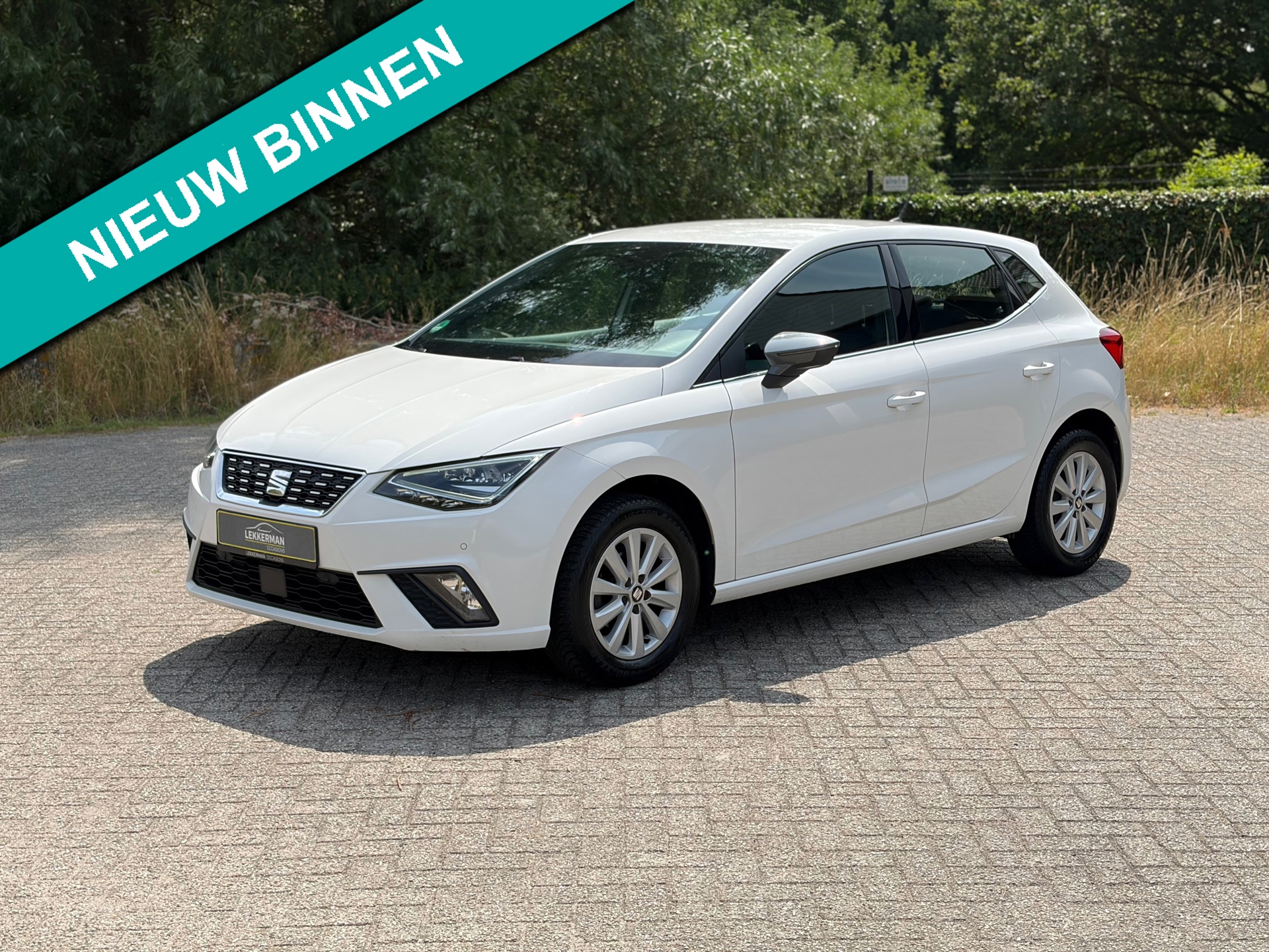 Seat Ibiza 1.0 TSI FR 95PK I LEER I KEYLESS I CARPLAY I PDC I CRUISE I LED