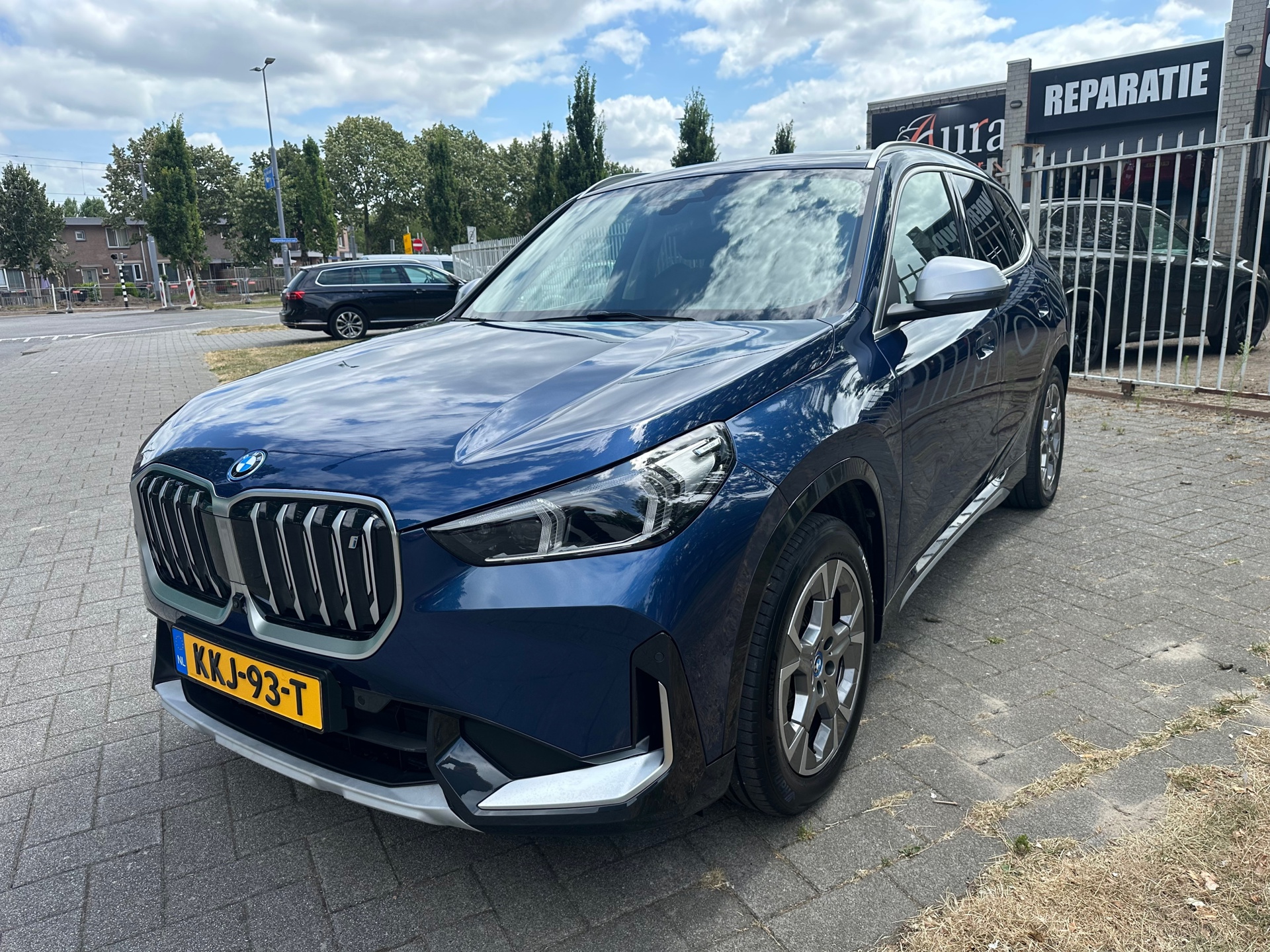 BMW IX1 XDrive30 67 kWh
