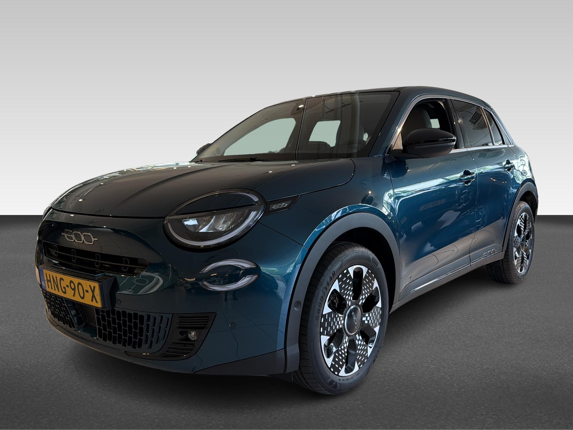 Fiat 600 1.2 Hybrid La Prima