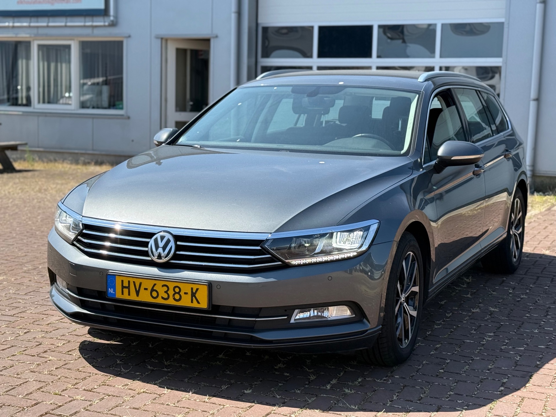 Volkswagen Passat Variant 1.6 TDI Business Edition Export