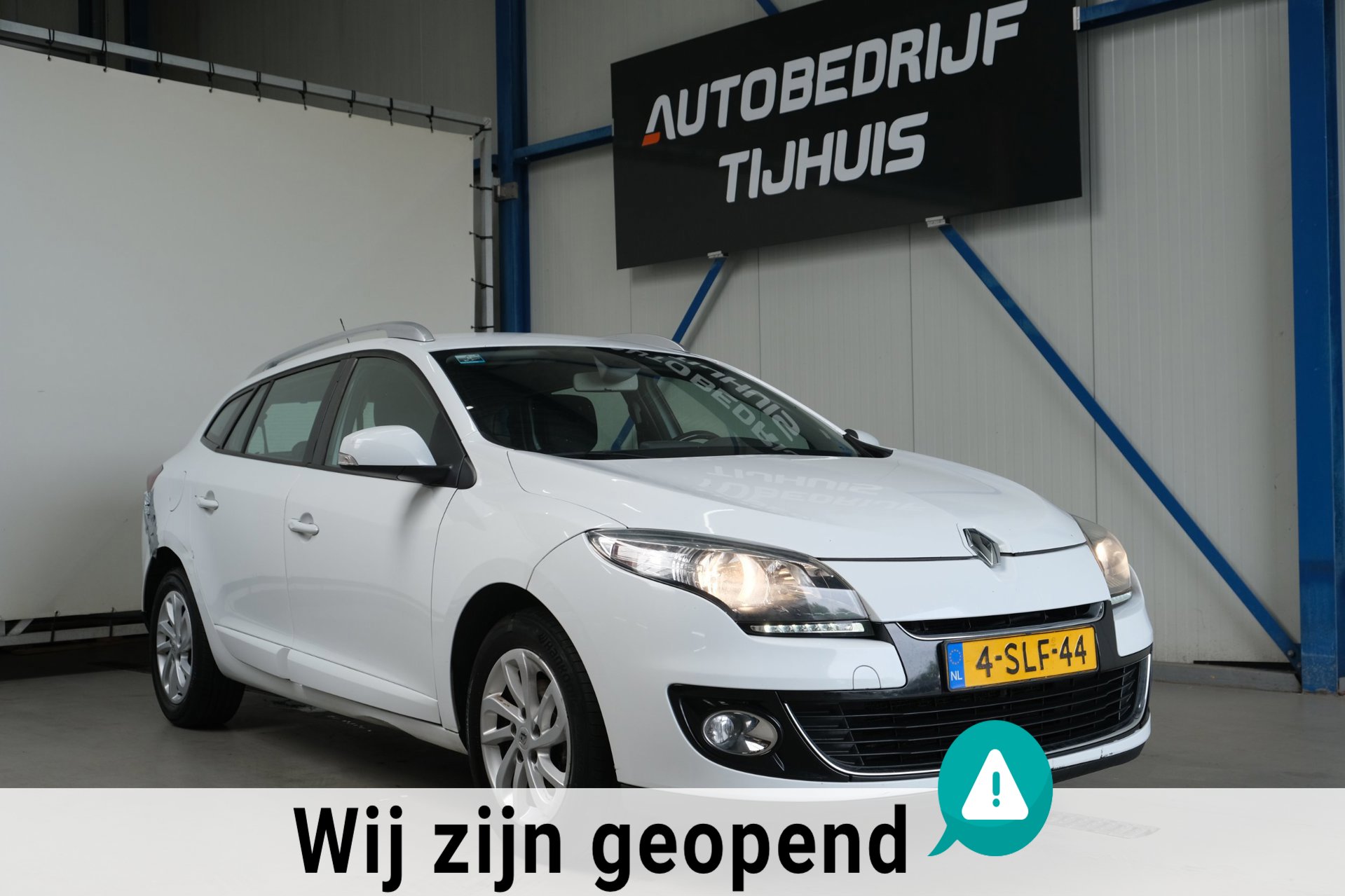 Renault Mégane Estate 1.5 dCi Collection > Schade achterzijde <