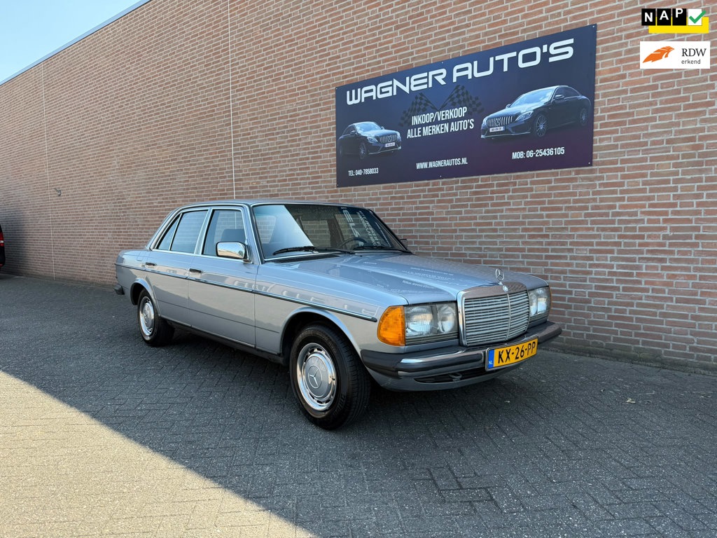 Mercedes-Benz 200-500 (W124) 230 E Mercedes-Benz 230 E W123 | 1e Eigenaar | Slechts 53.000 km | Origineel Nederlands
