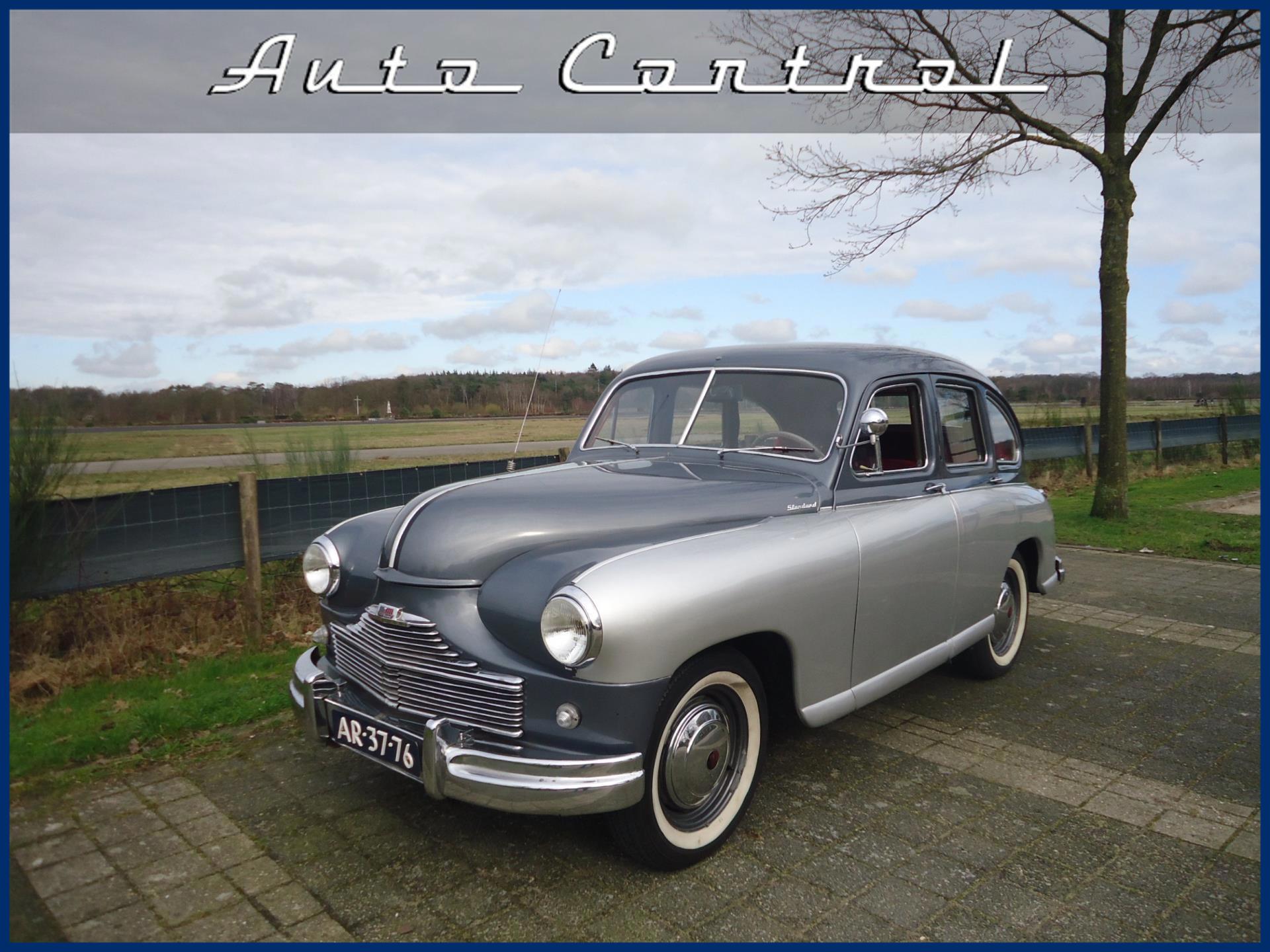 Standard Vanguard Saloon LHD 1946