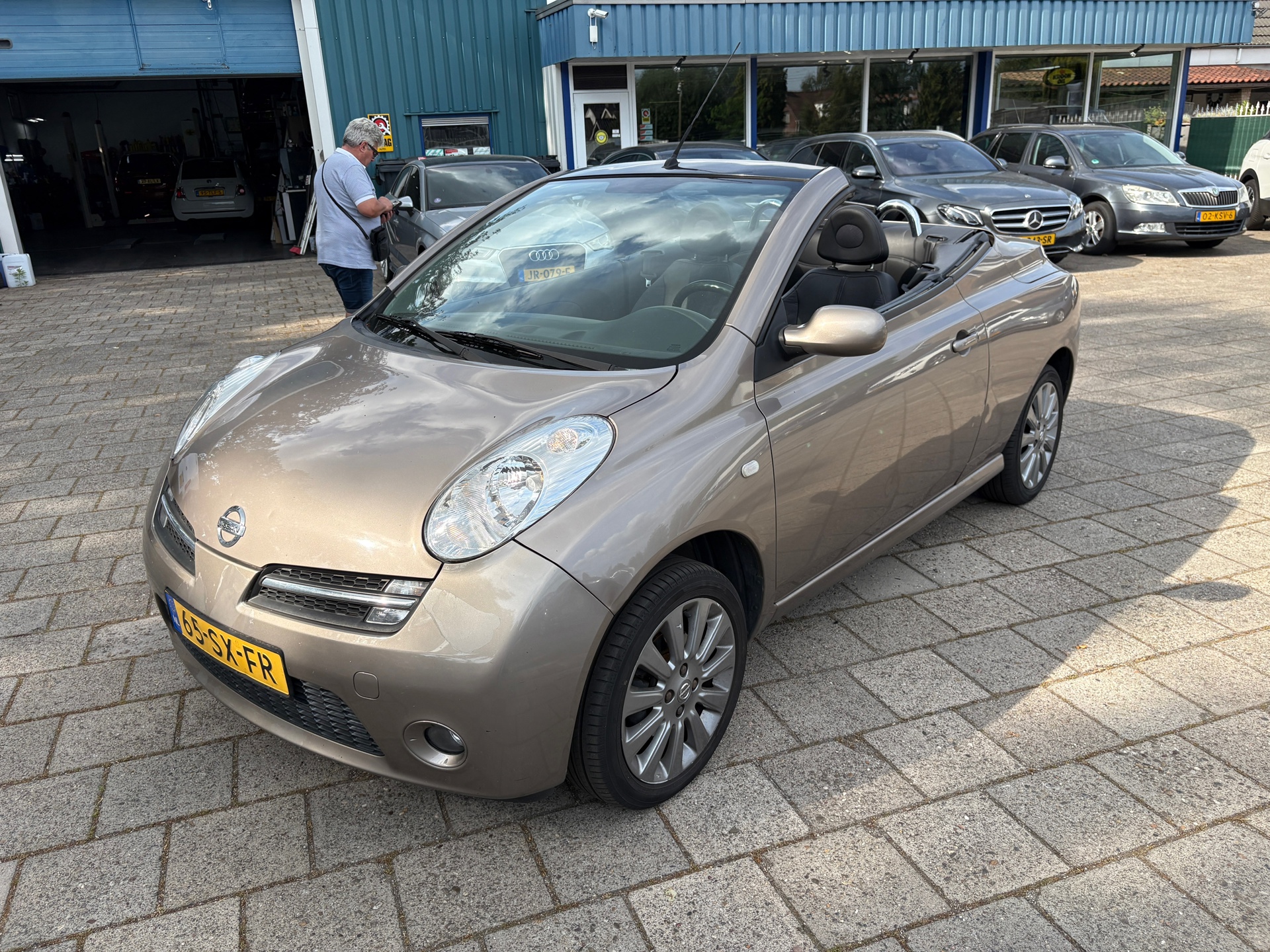 Nissan Micra C+C 1.6 Tekna Plus