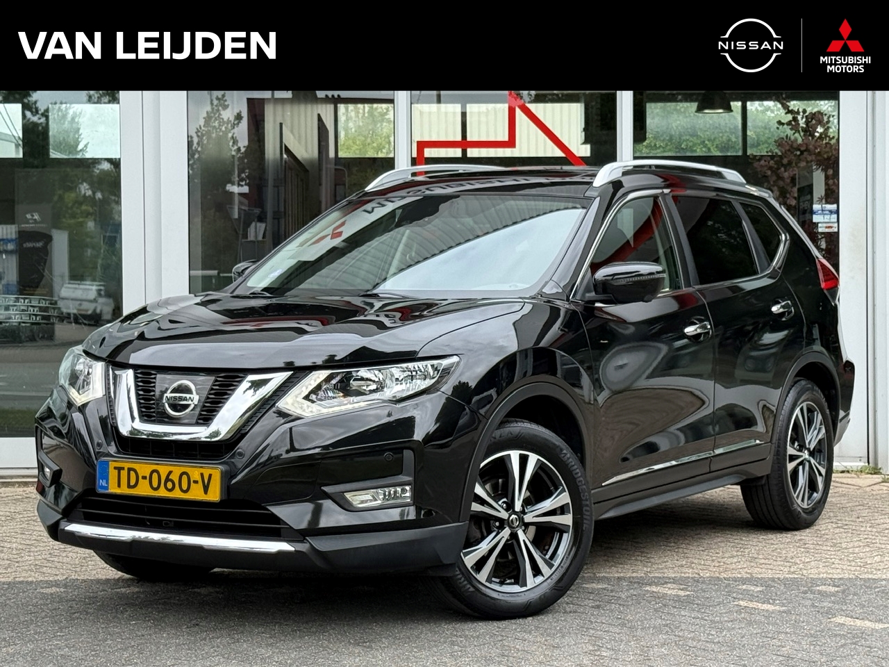 Nissan X-Trail 1.6 DIG-T 163pk N-Connecta | 1.800kg | Trekhaak | Panoramadak | Navigatie | 360-Camera | Keyless