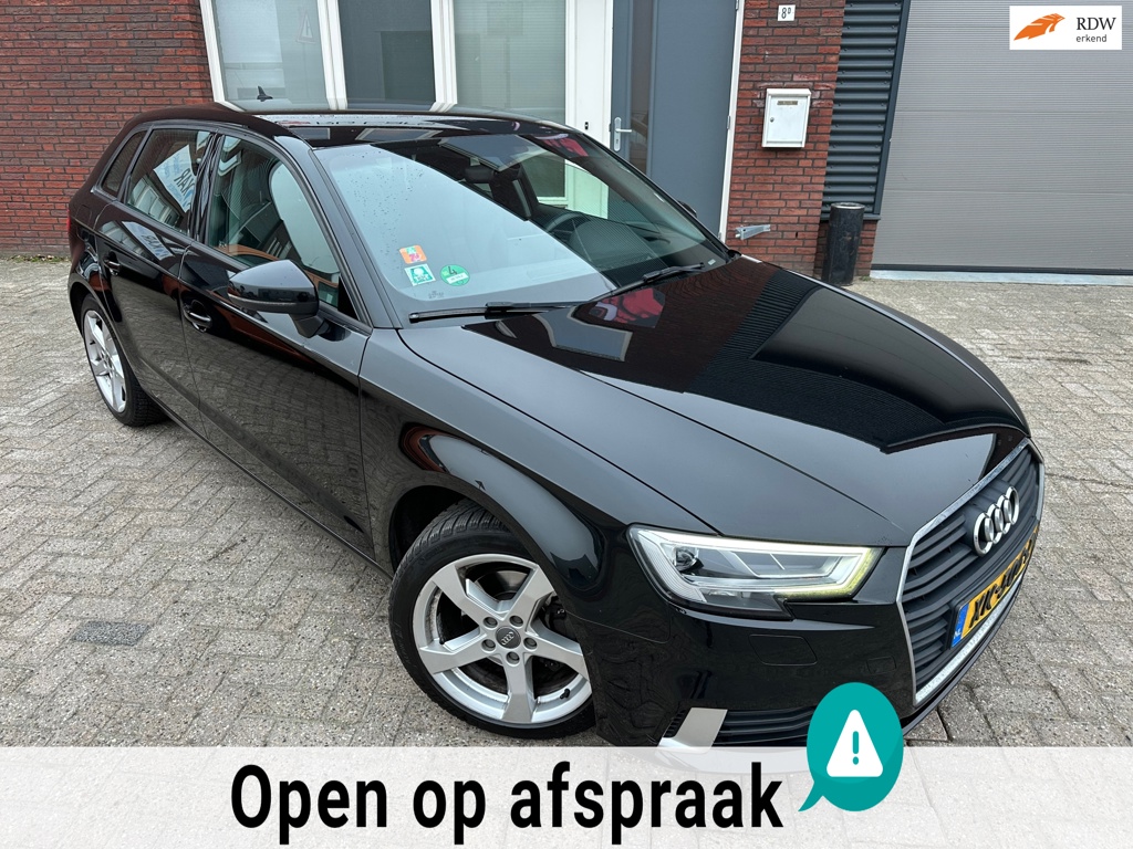 Audi A3 Sportback 30 TFSI Sport Lease Edition / Navi / PDC / Airco / NAP