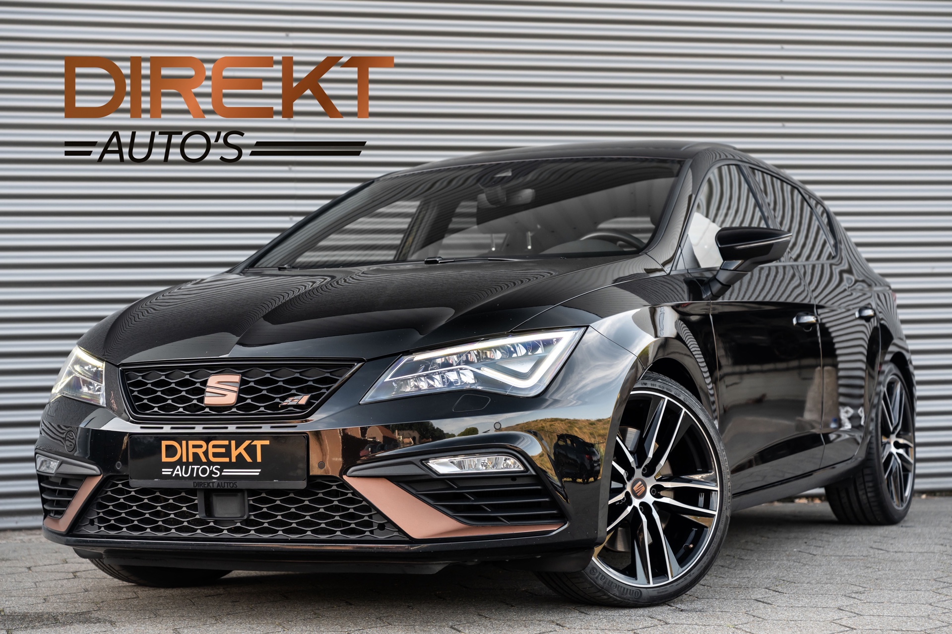 Seat Leon 2.0 TSI ULTIMATE EDITION CUPRA PANO BEATS VIRTUAL
