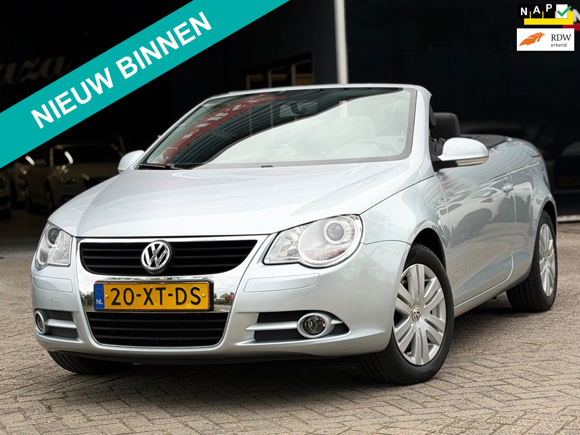 Volkswagen Eos 2.0 T-FSI AUTOMAAT LEDER/TREKHAAK/CRUISE/AIRCO | NETTE AUTO !