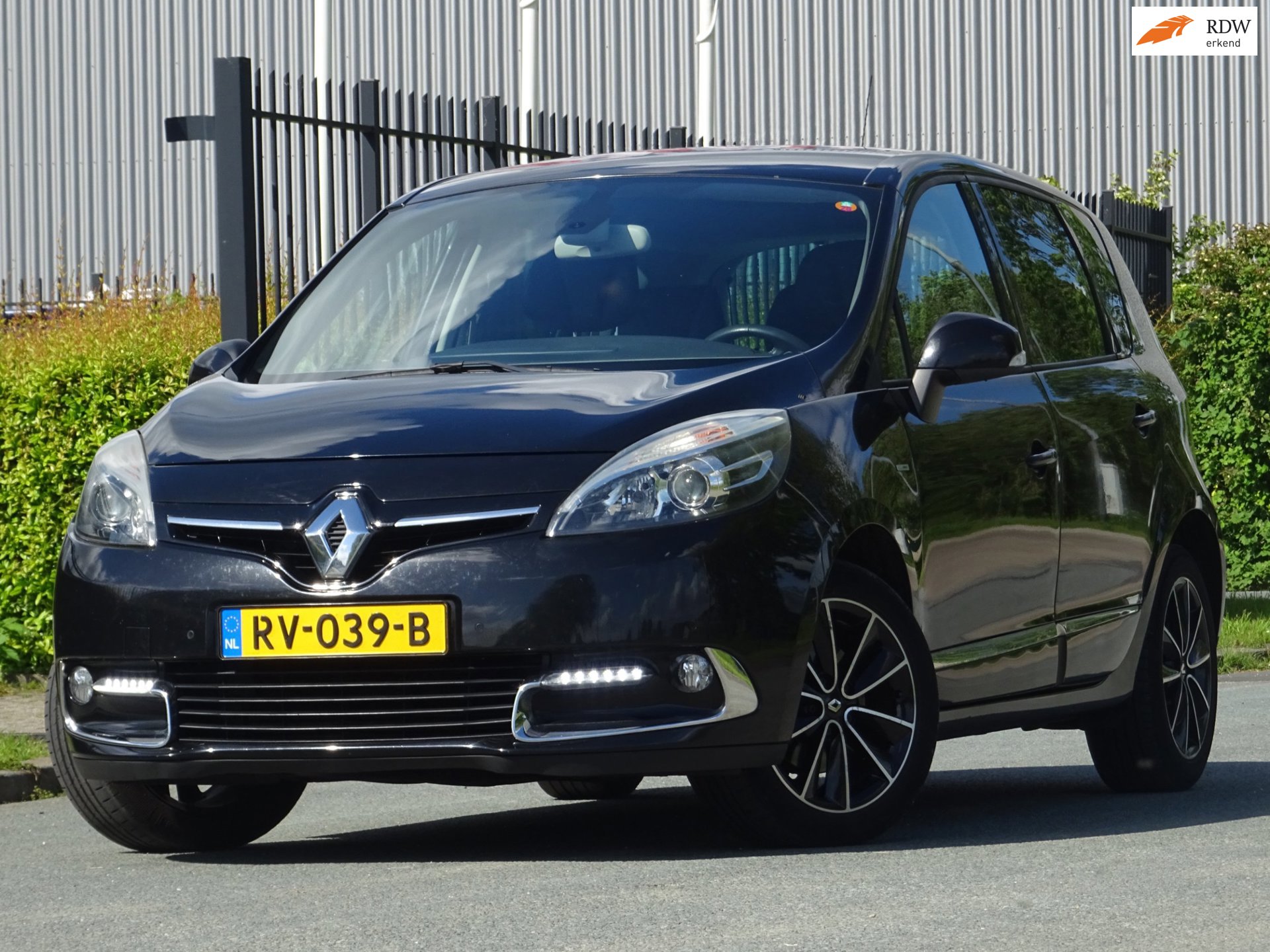 Renault Scénic 1.5 dCi Bose AUTOMAAT LEER/NAVI/PDC/LED/APK