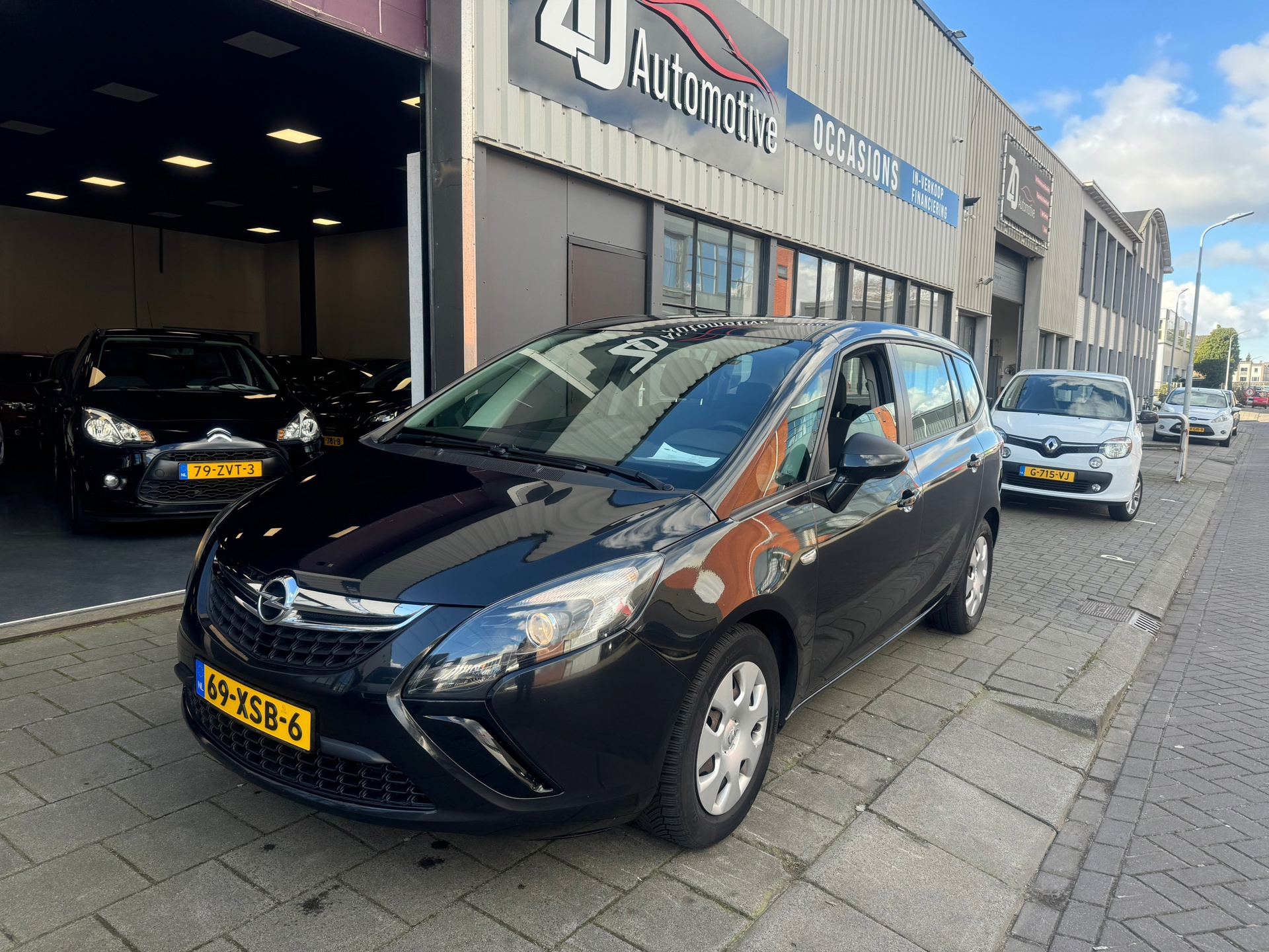 Opel Zafira Tourer 1.4 Business Edition