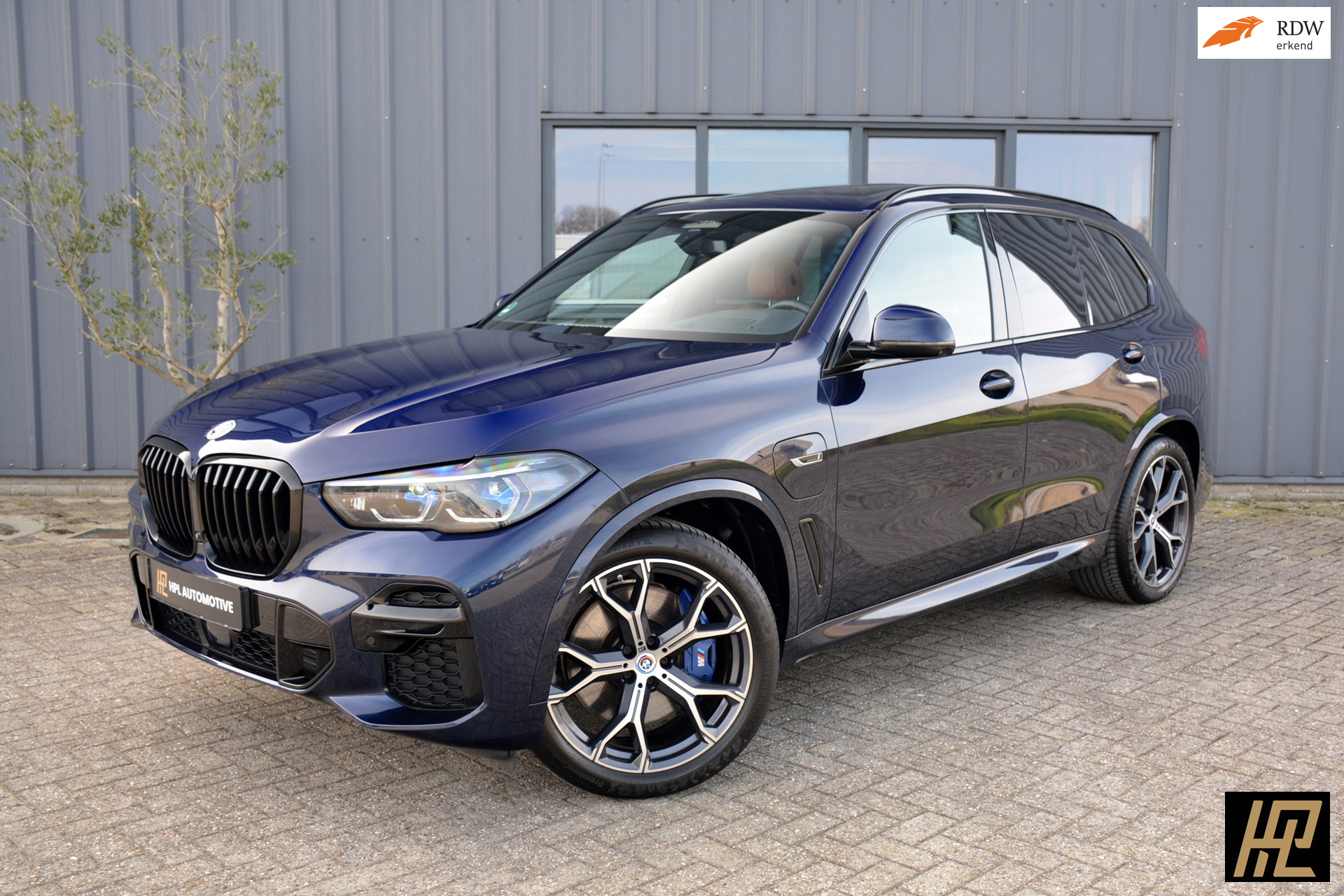 BMW X5 XDrive45e High Executive M Sport * Laser * Pano * Luchtvering * Trekhaak * 21" * 4x Stoelverwarming * Mooi en exclusief