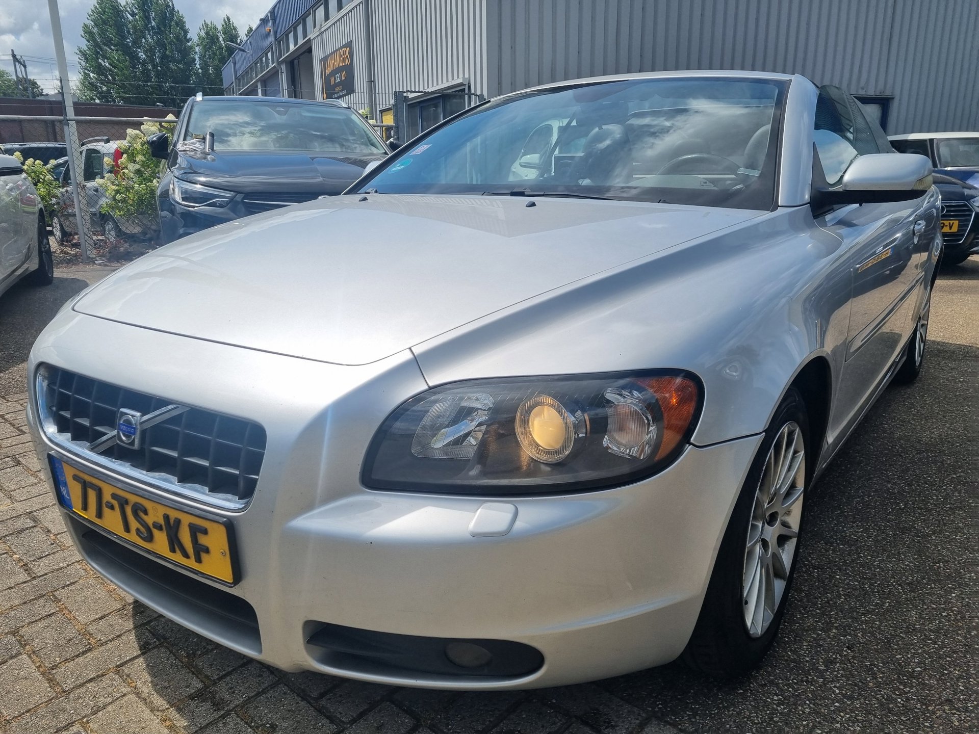 Volvo C70 Convertible 2.4 Kinetic Leder Topstaat