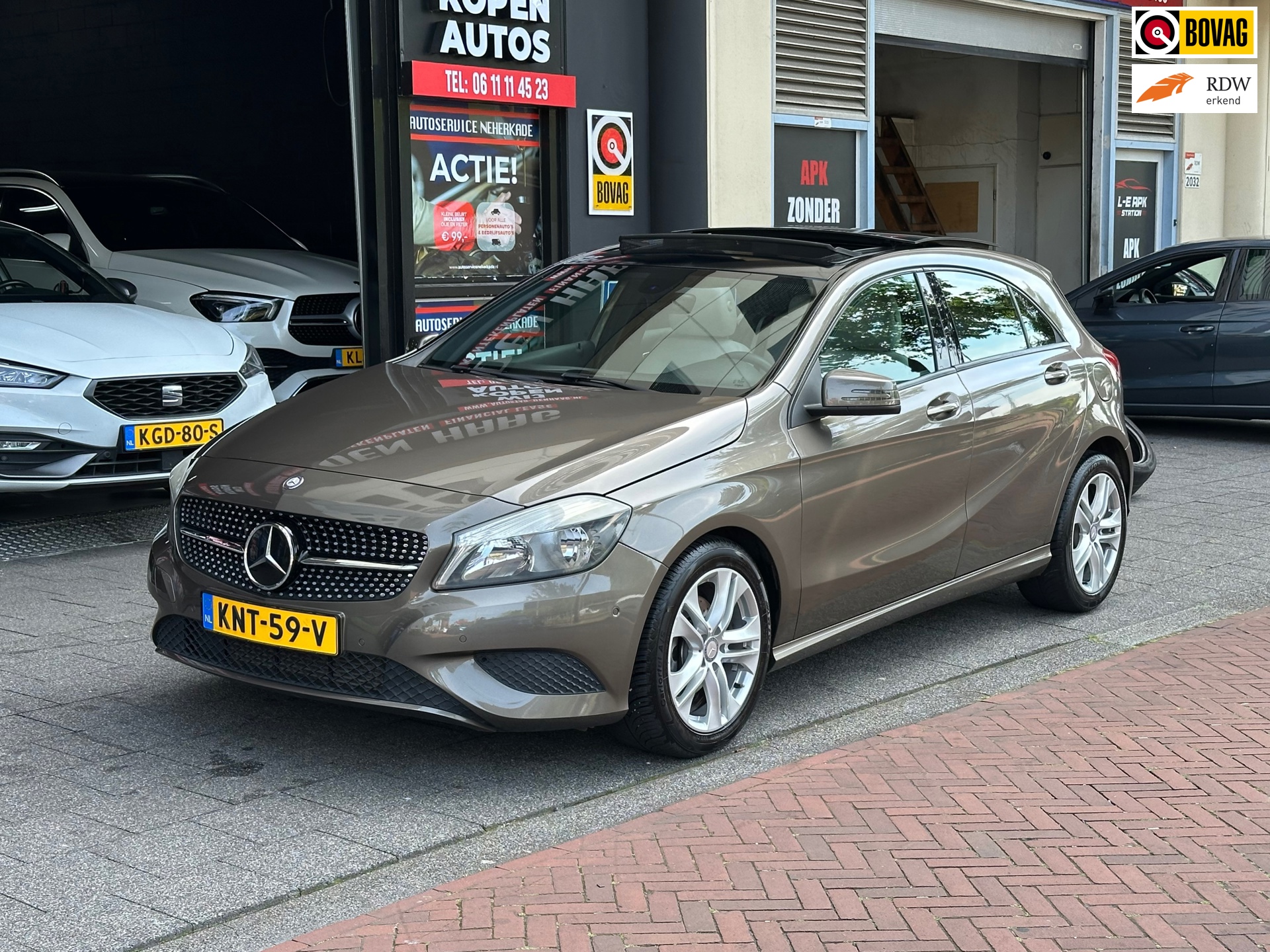 Mercedes-Benz A-klasse 200 Ambition Automaat Panoromadak