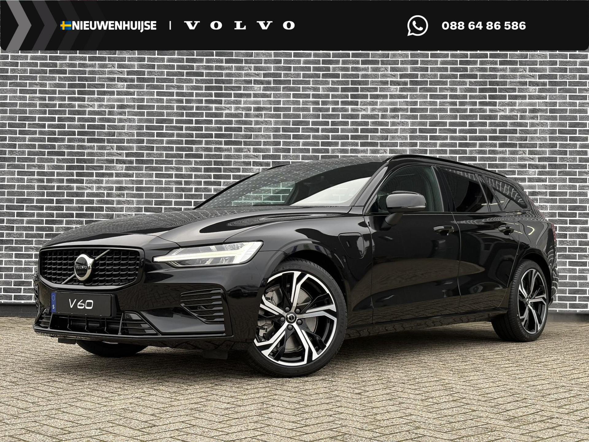 Volvo V60 T6 Plug-in hybrid AWD Ultra Dark