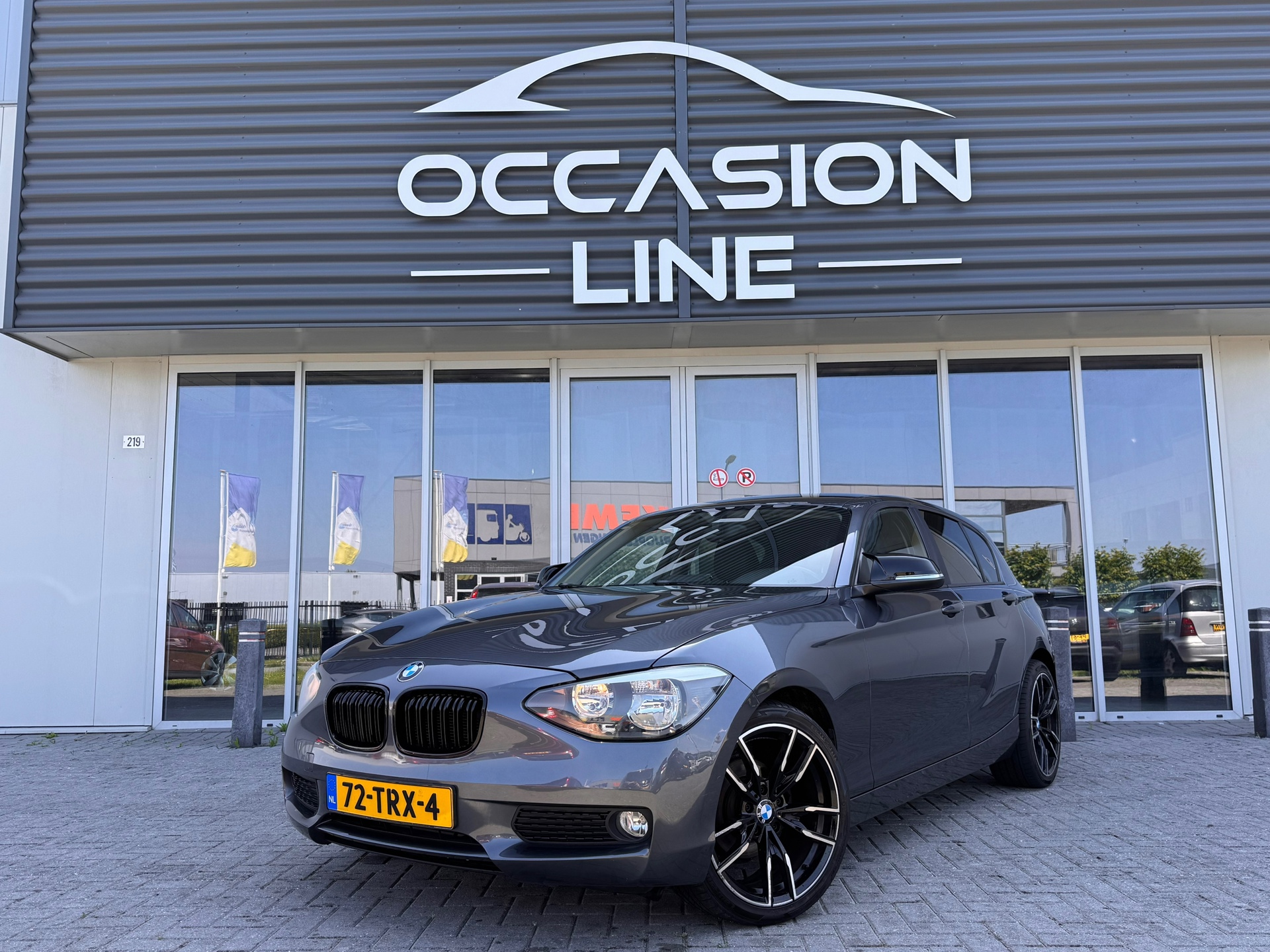 BMW 1-serie 116i Business | Automaat | Cruise | Navi