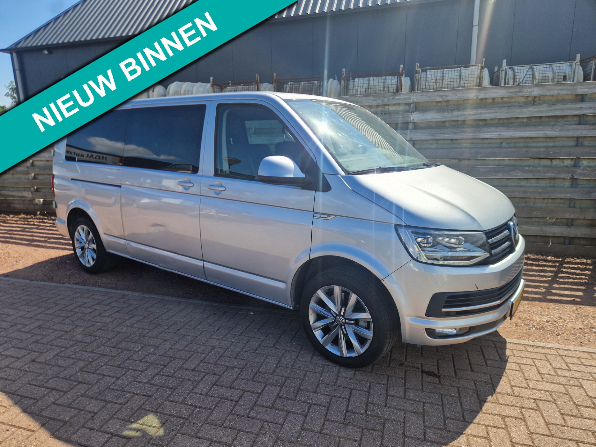 Volkswagen Transporter 2.0 TDI L2H1 DC Highline Automaat 204 Pk