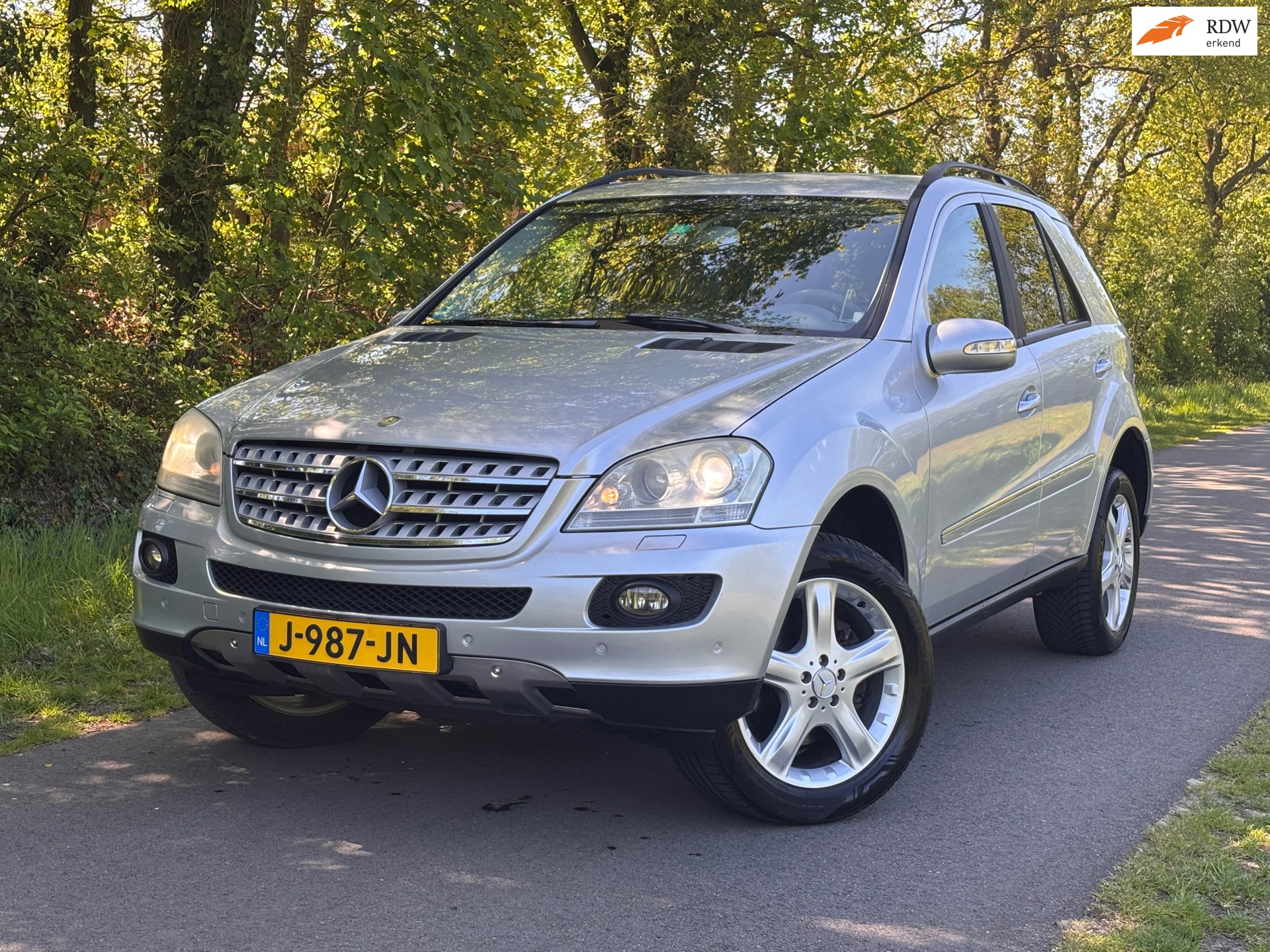 Mercedes-Benz M-klasse 350 | Automaat + Carplay + Nieuwe APK Nu € 7.950,- Ex Btw !!!