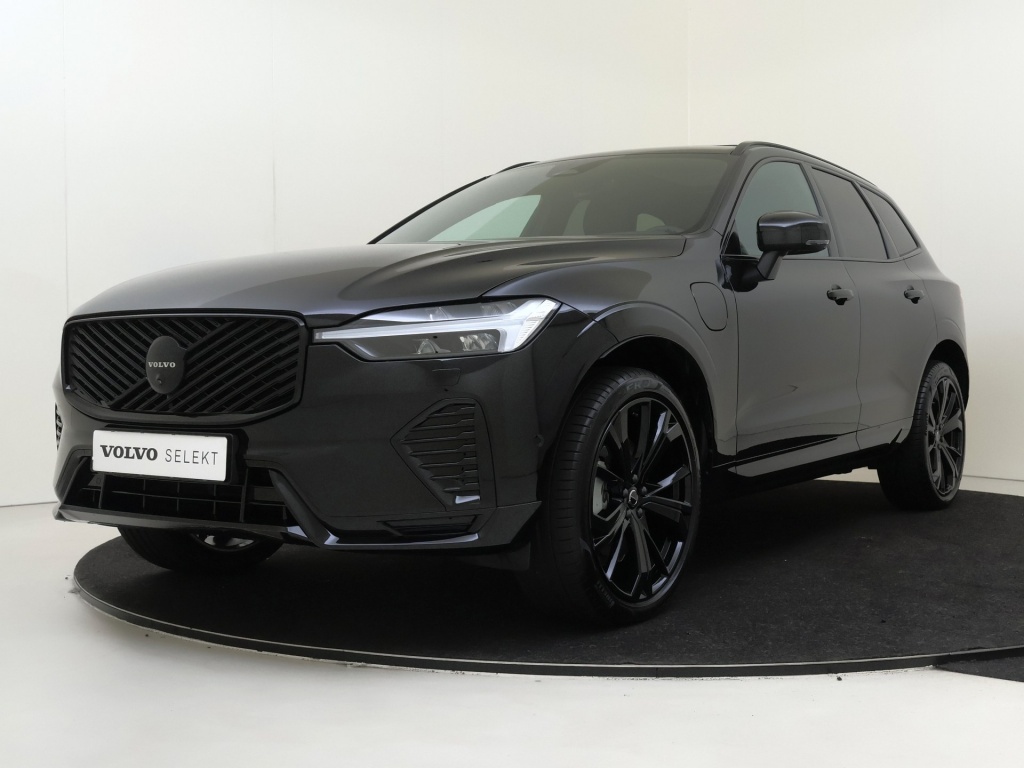 Volvo XC60 Plus Black Edition Plug-In Hybrid AWD | 360-camera | Schuif/-kanteldak