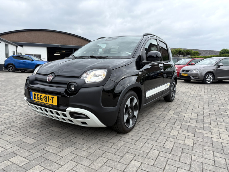 Fiat Panda Cross 1.0 Hybrid Pandina