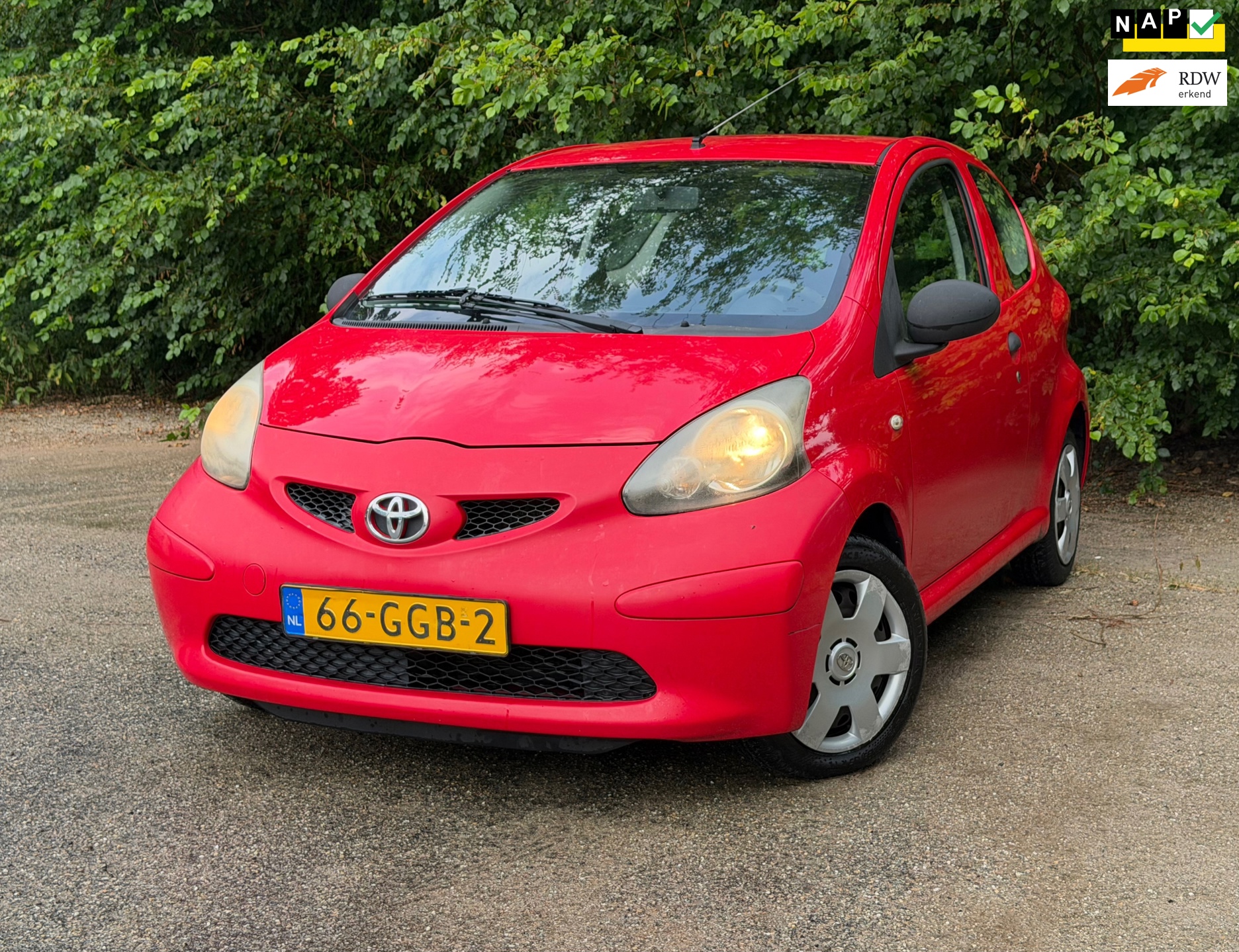 Toyota Aygo 1.0-12V | " 182.000 " KM Nu € 1.450,- !!!