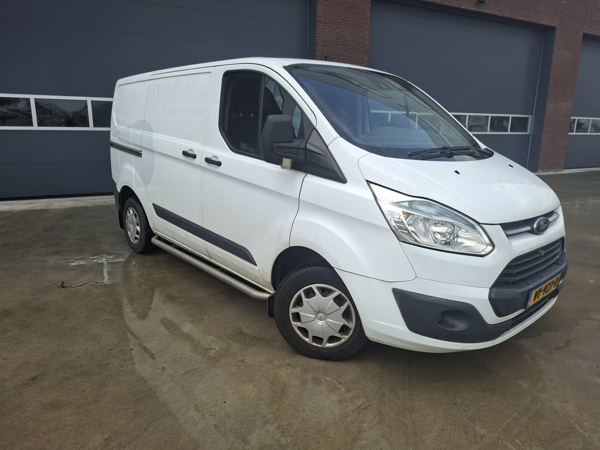 Ford Transit Custom 270 2.2 TDCI L1H1 Trend 3 persoons Airco Schuifdeur Euro 5 APK 5-2027