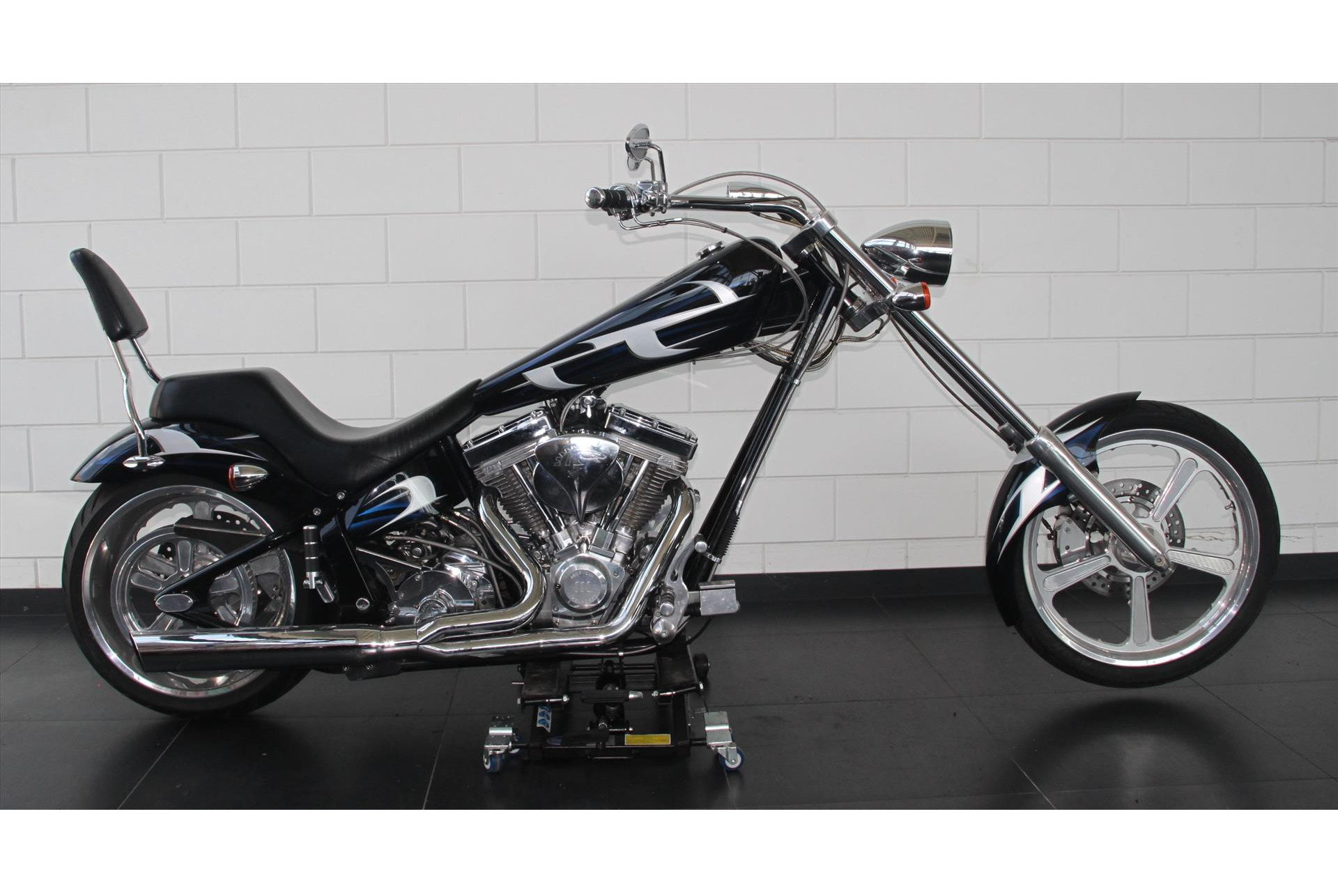 Harley-Davidson Iron IRON HORSE-SOFTTAIL-CHOPPER-SPECIAL PAINT- NW!- Iron IRON HORSE-SOFTTAIL-CHOPPER-SPECIAL PAINT- NW!-
