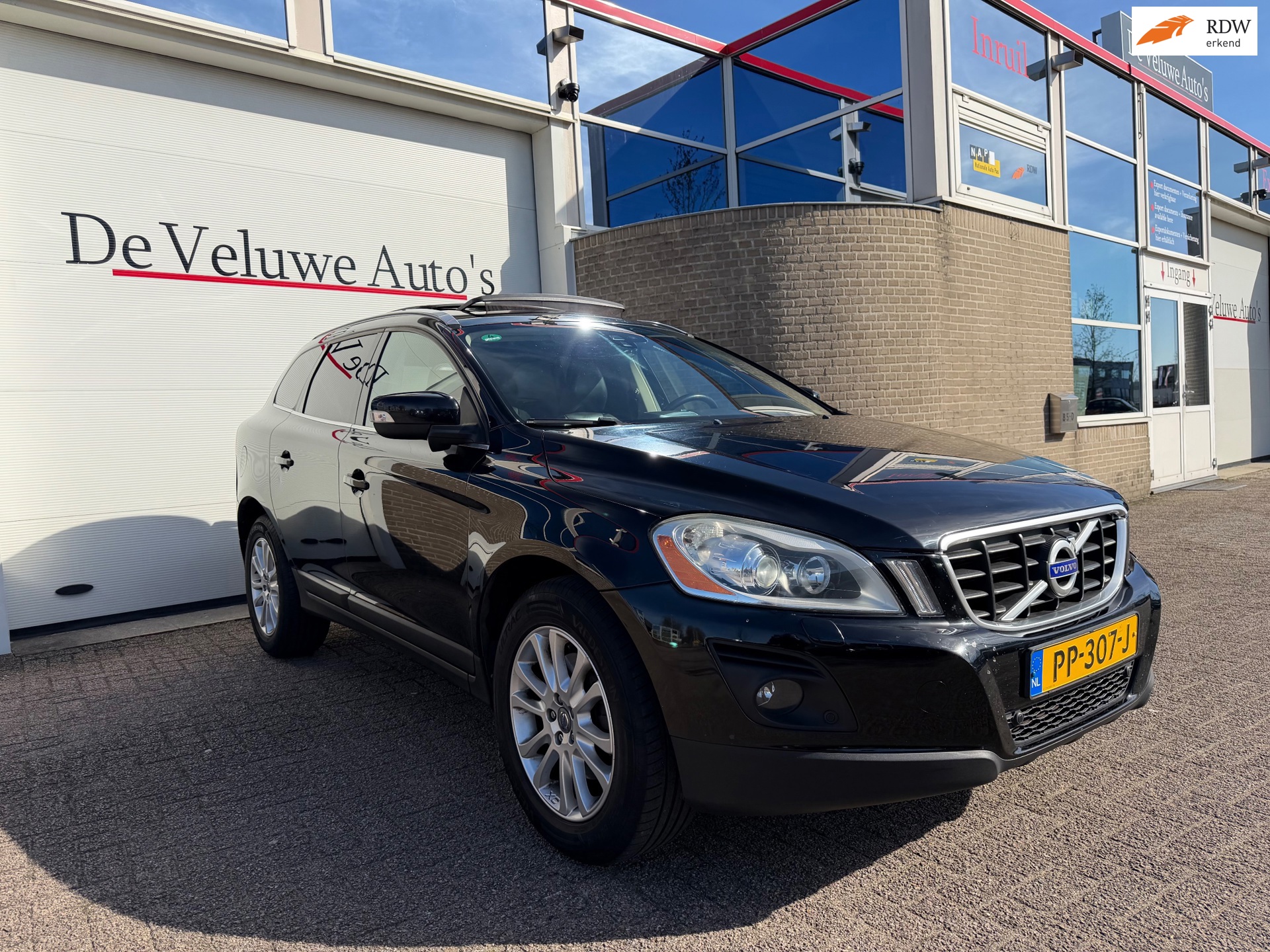 Volvo XC60 3.0 T6 AWD|Trekhaak|Pano|Leder|Memory|Camera|