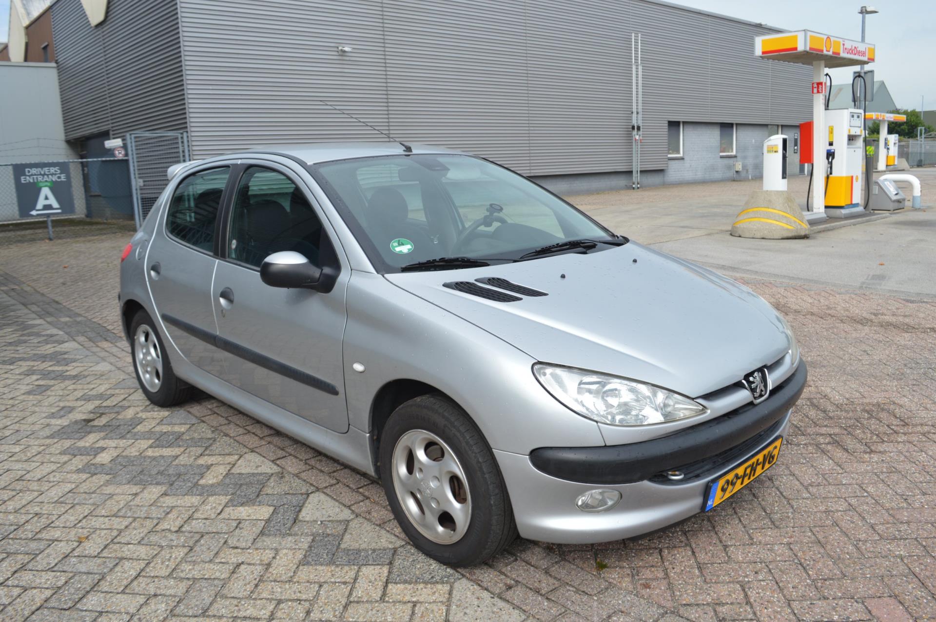 Peugeot 206 1.4 Gentry airco elec pak