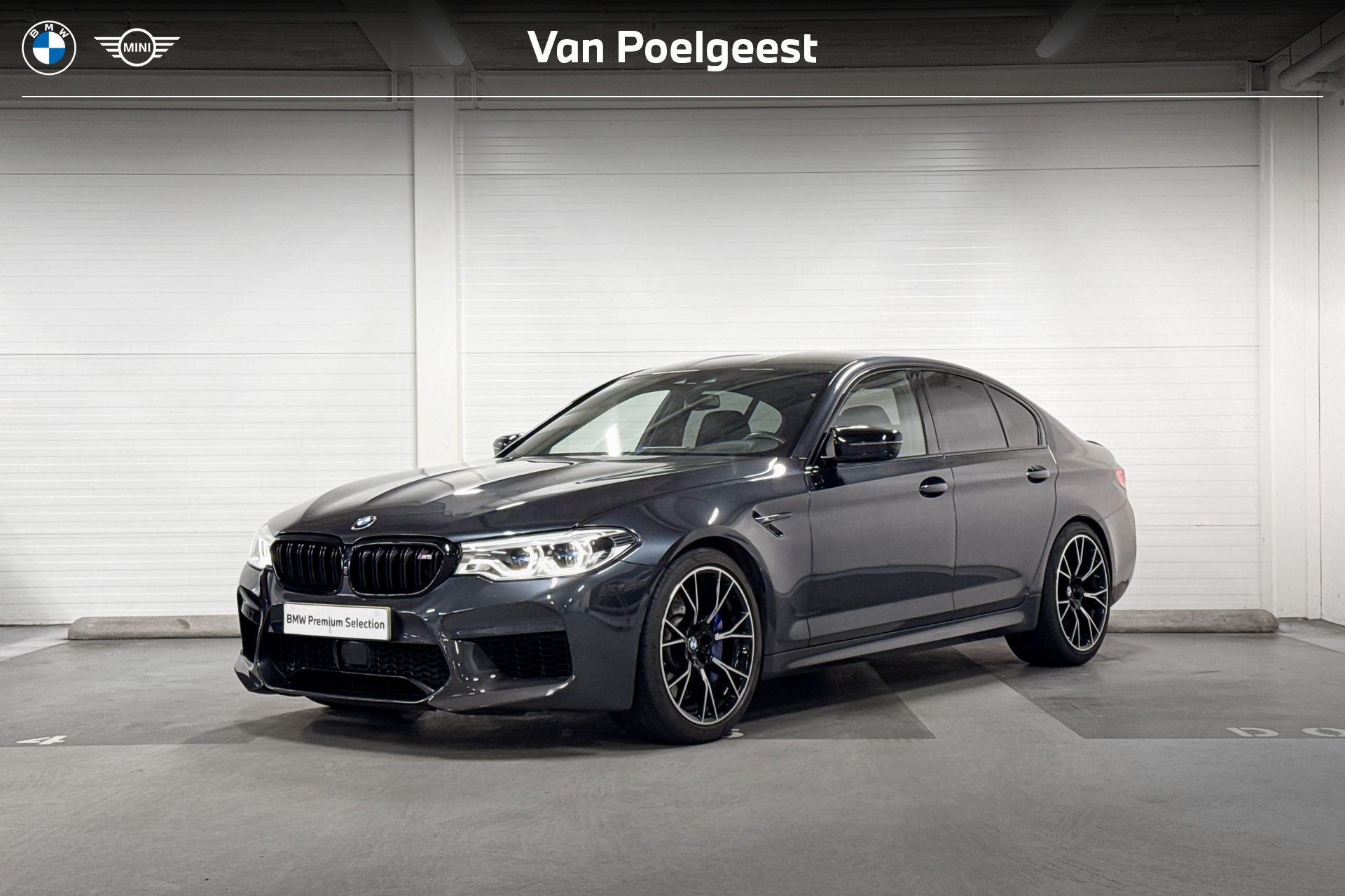BMW M5 Sedan M5