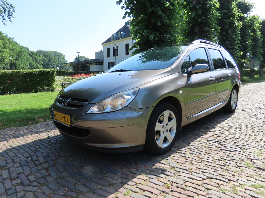 Peugeot 307