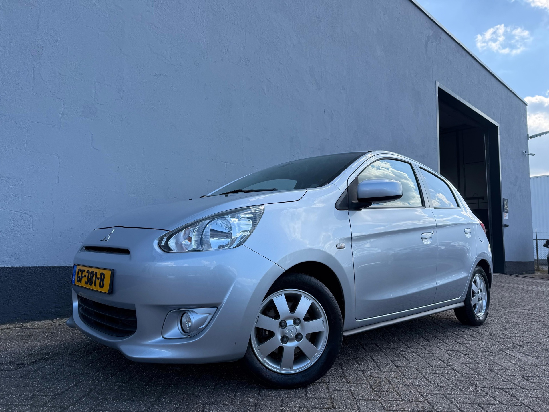 Mitsubishi Space Star 1.0 Bright