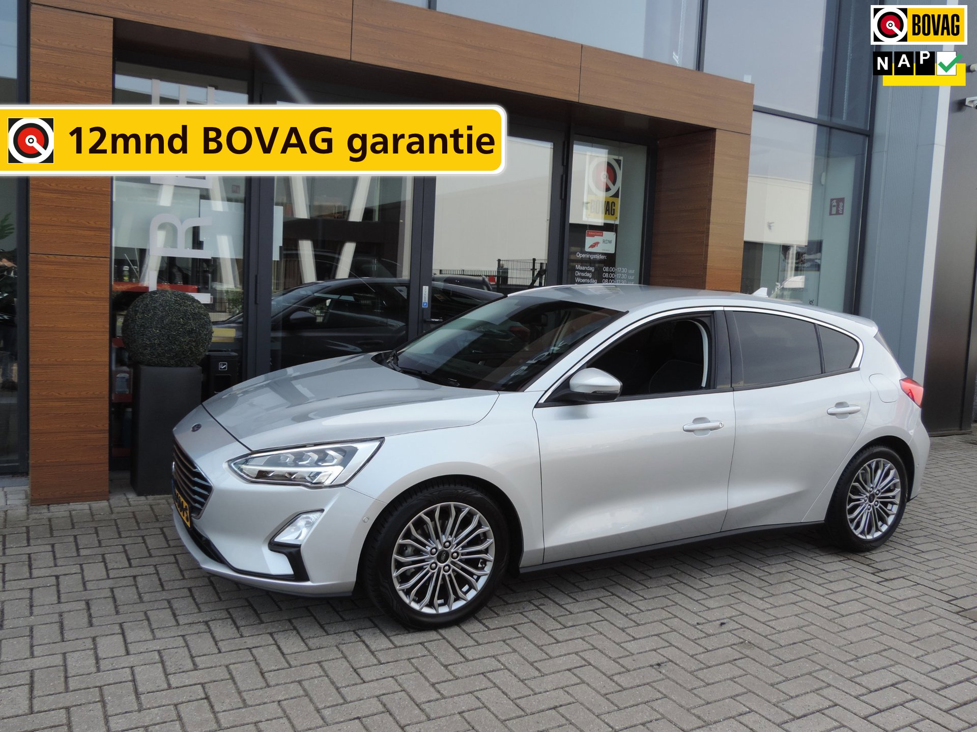 Ford Focus 1.0-T 125PK Titanium Business | LED koplamp | Winterpack | Camera | Adapt.cruise | PDC v+a | CarPlay | Priv.glas | ECC