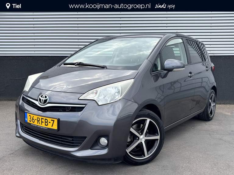 Toyota Toyota Verso-S