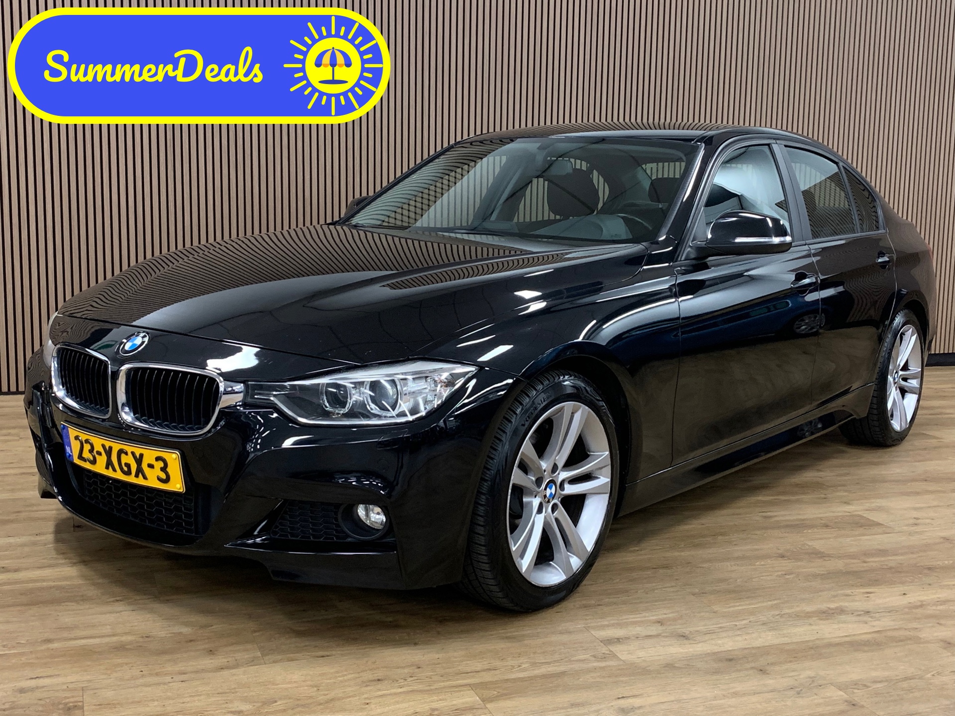 BMW 3-serie 320i High Executive|Automaat|Climate Control|Navigatie|