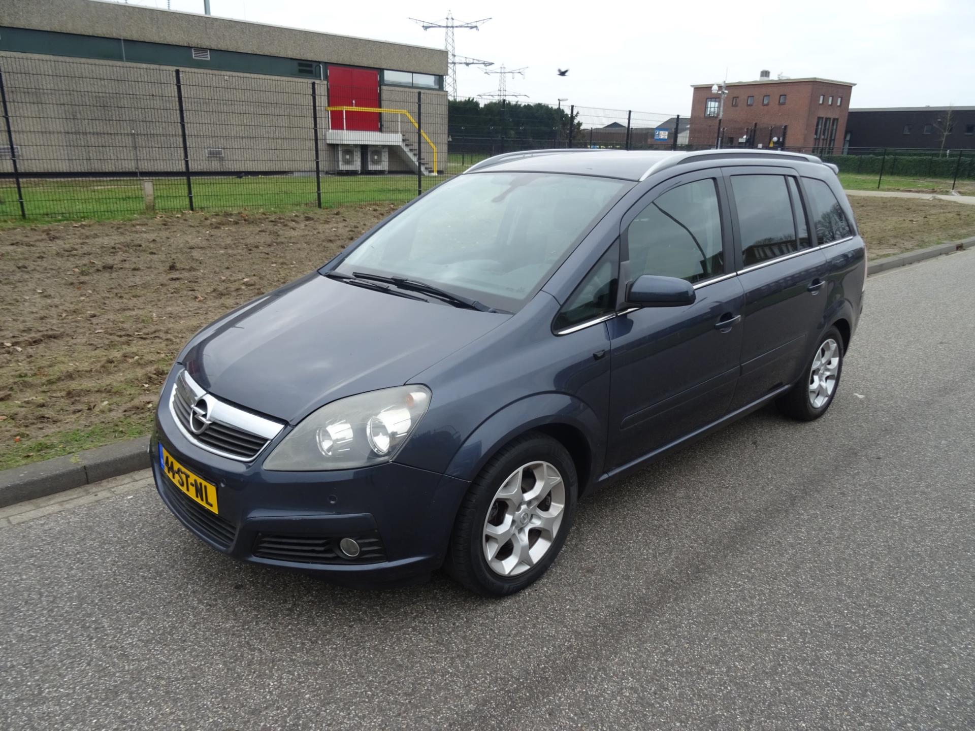 2.2 Cosmo 7 persoons