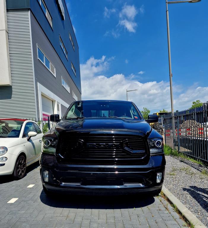 Dodge Ram 1500 5.7 V8 Quad Cab 6'4