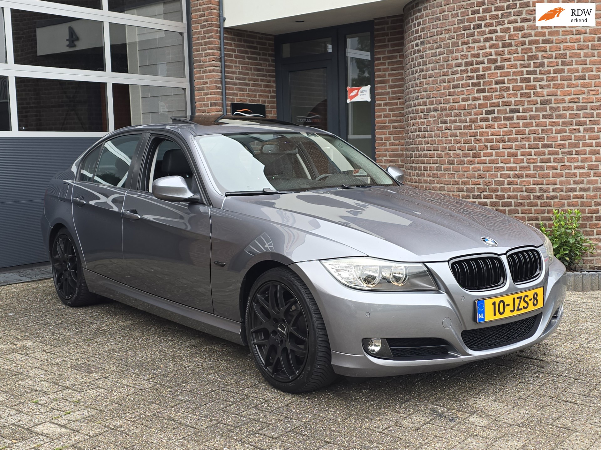 BMW 3-serie 318i Facelift |Dakraam |Leder |Navi
