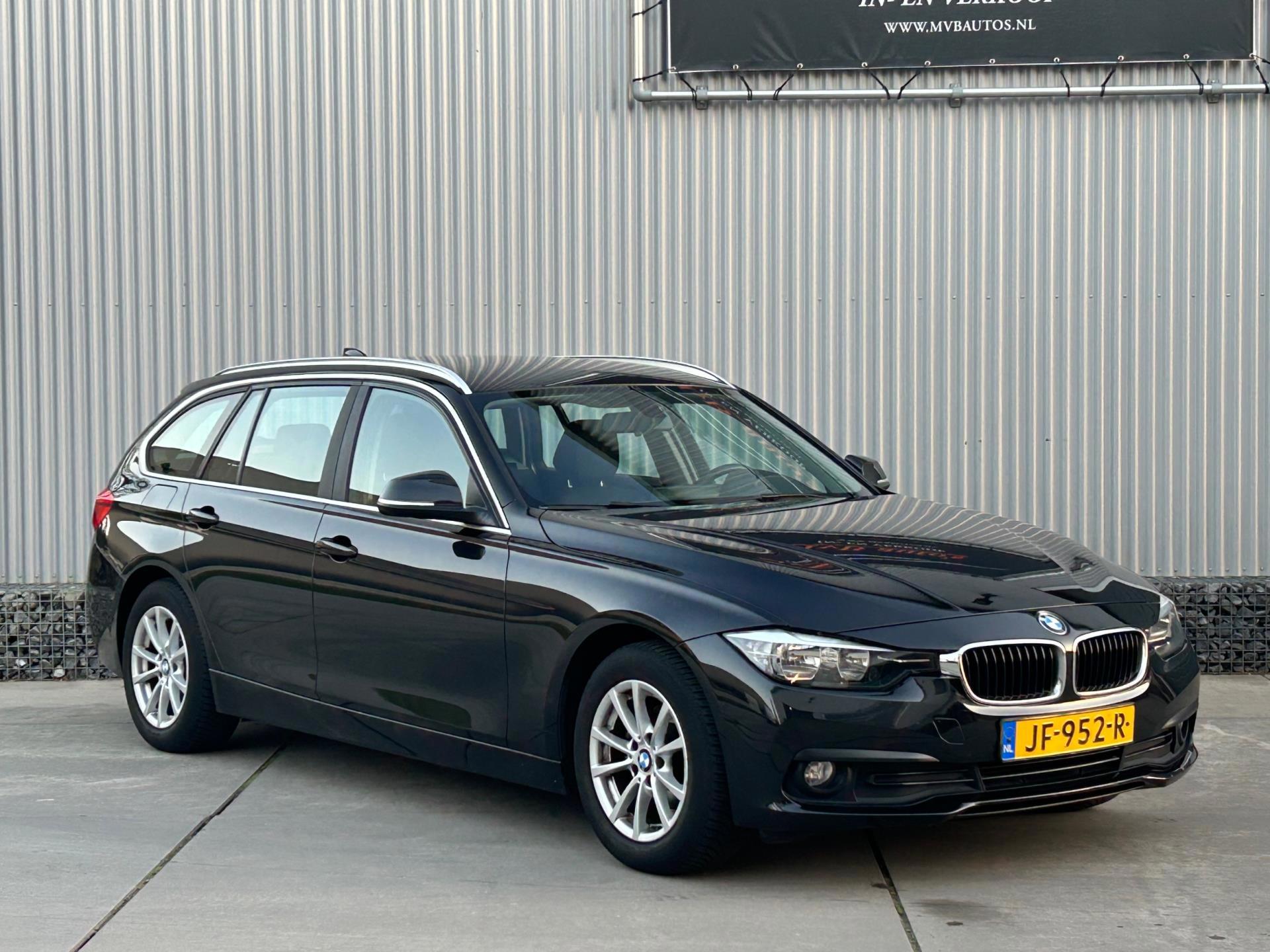 BMW 3-serie Touring 318i Essential, Navi, Clima, Cruise, NAP, 14-4-2027 APK