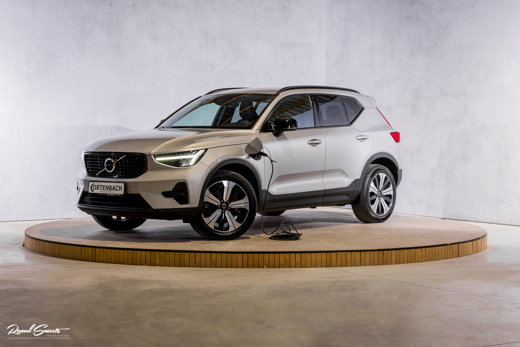Volvo XC40 1.5 T5 Plug-in hybrid Plus Dark