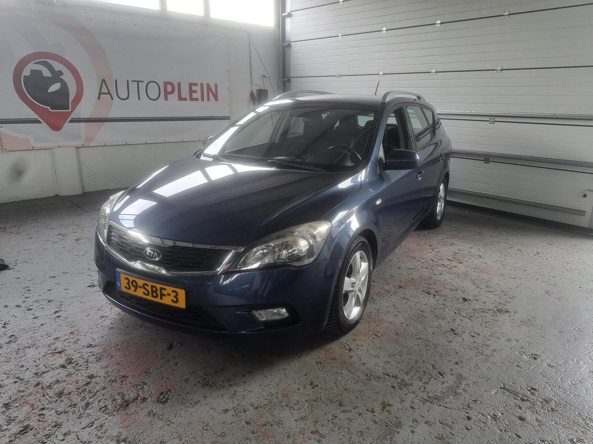 Kia Cee'd Sporty Wagon 1.4 CVVT Navigator Plus Pack