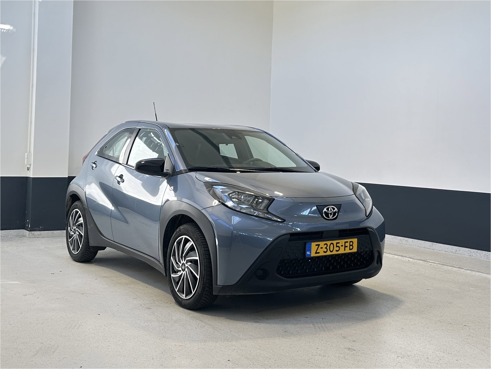Toyota Aygo X 1.0 VVT-i MT Play | NL | 1 Eig | Apple Carplay/ Android Auto | Camera