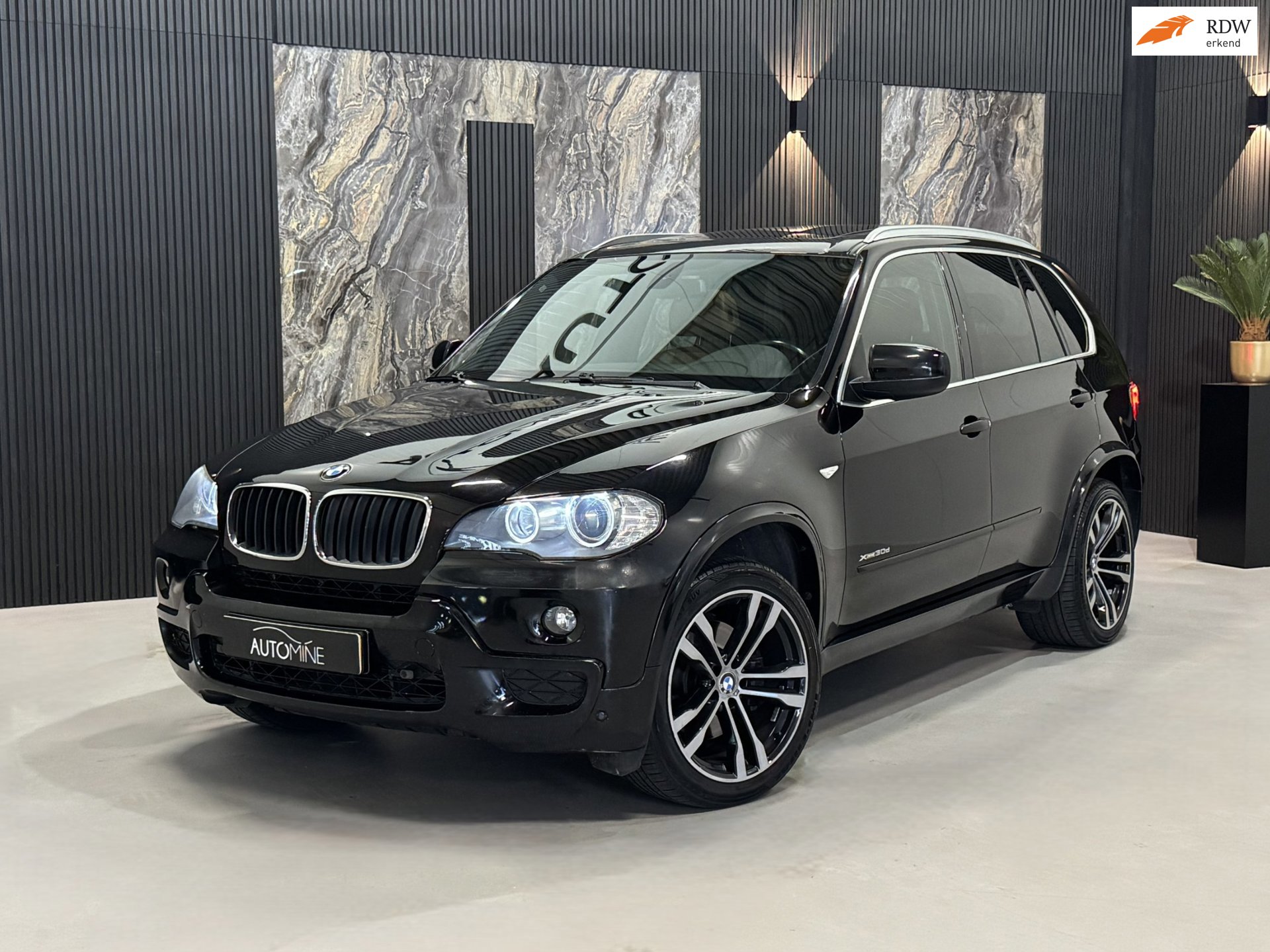 BMW X5 XDrive30d M-Pakket|PANO|LEDER|MEMORY|NW APK|300PK