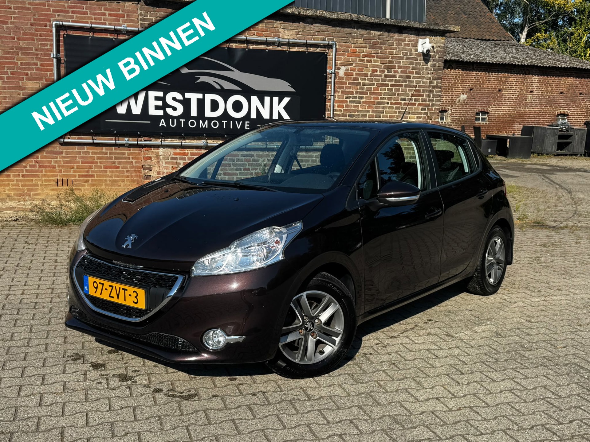 Peugeot 208 1.2 VTi Active 5drs - CarPlay/Cruise/NAP