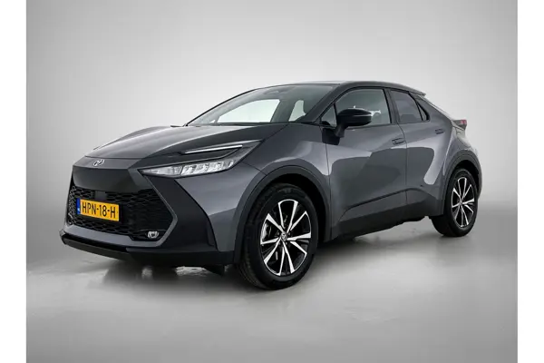 2.0 Plug-In Hybrid 220 Dynamic
