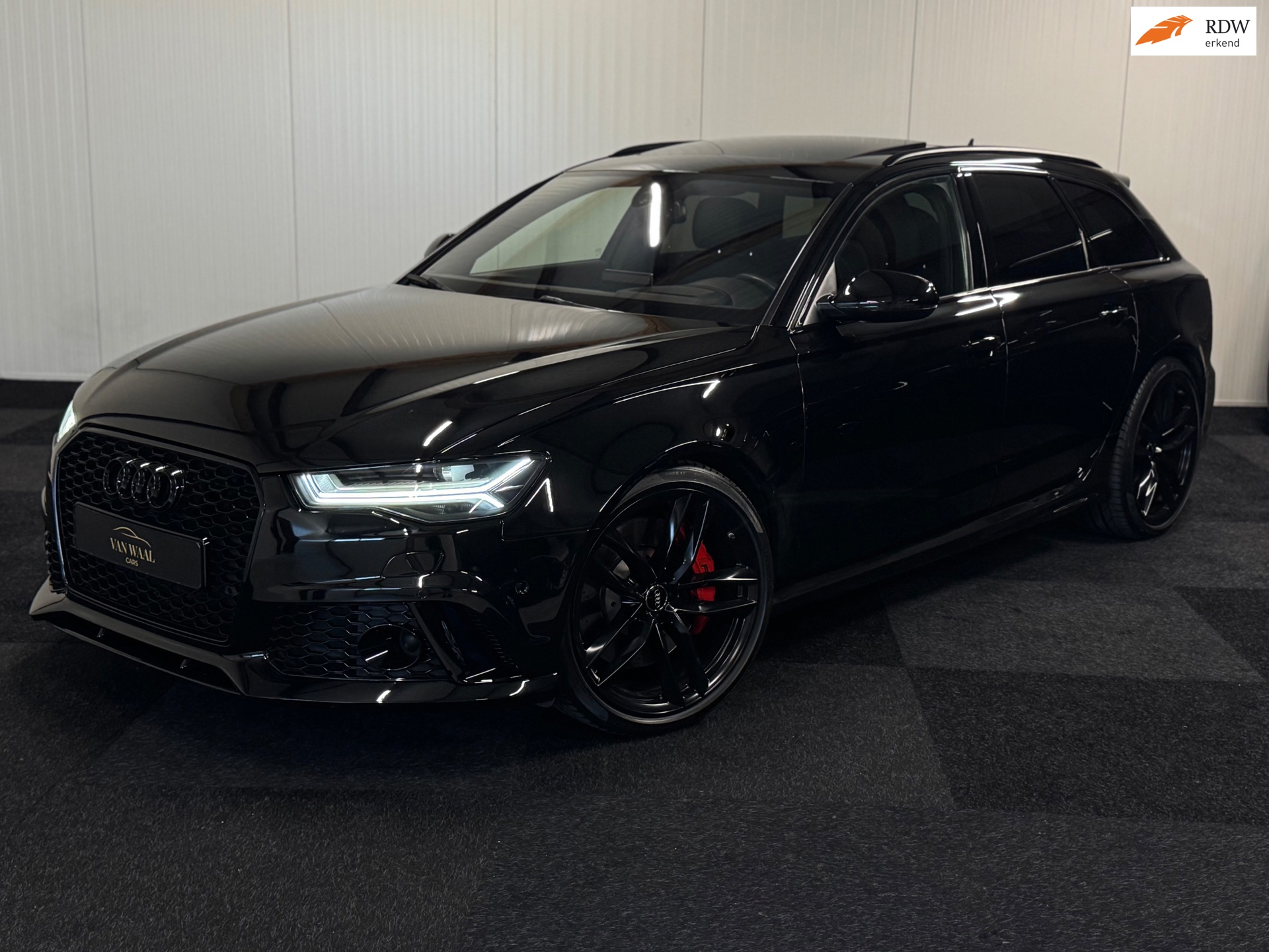 Audi RS6 Avant 4.0 TFSI RS 6 quattro 2017 650PK CAPRISTO|SOFTCLOSE|LUCHTVERING|HUD|ACC|TREKHAAK|